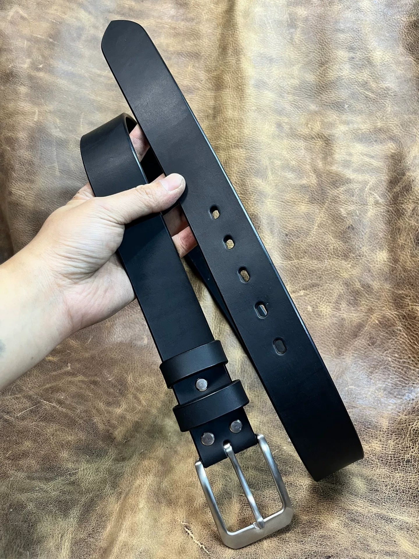 Italian vegetable tanned handmade belt