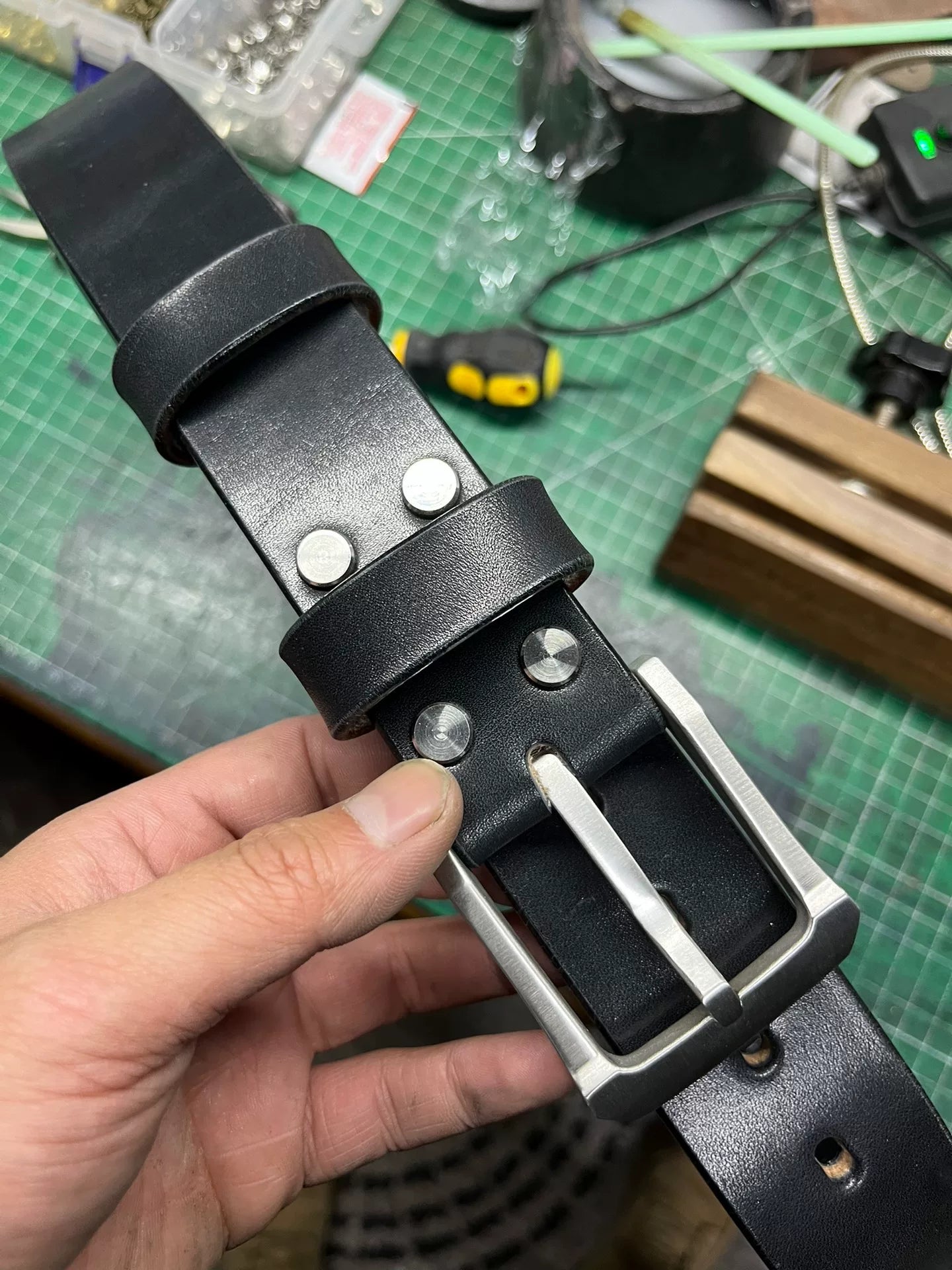 5.5mm thick Japanese Tochigi Shonan back leather belt with handmade…