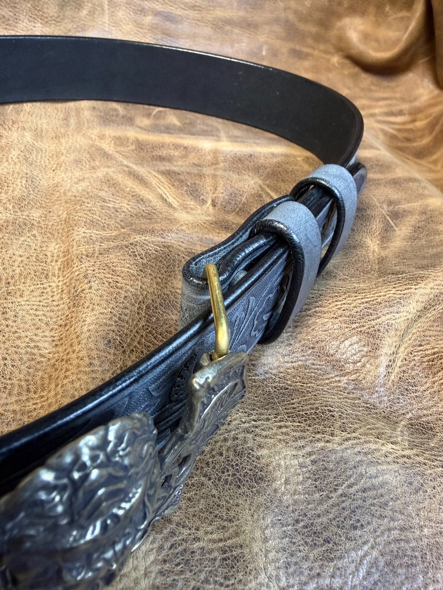 The Italian horse-rein carved handmade belt is custom-made