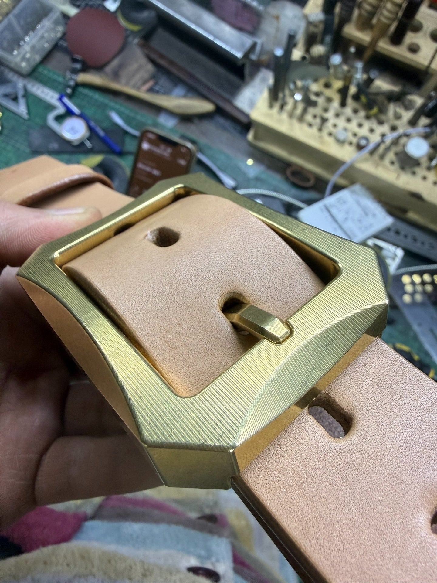 5mm Saddle Leather with Solid Brass Octagonal Line-Cut Buckle