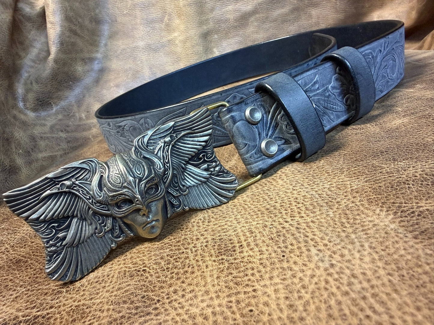 The Italian horse-rein carved handmade belt is custom-made