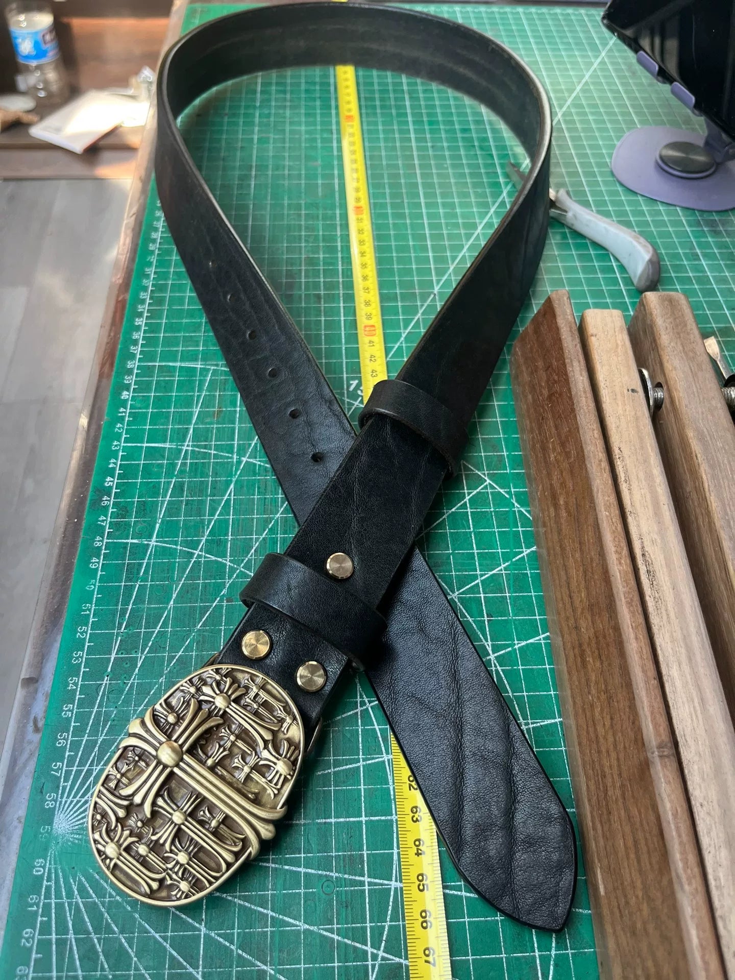 Super awesome 6.5mm thick North American black dyed bison leather f…