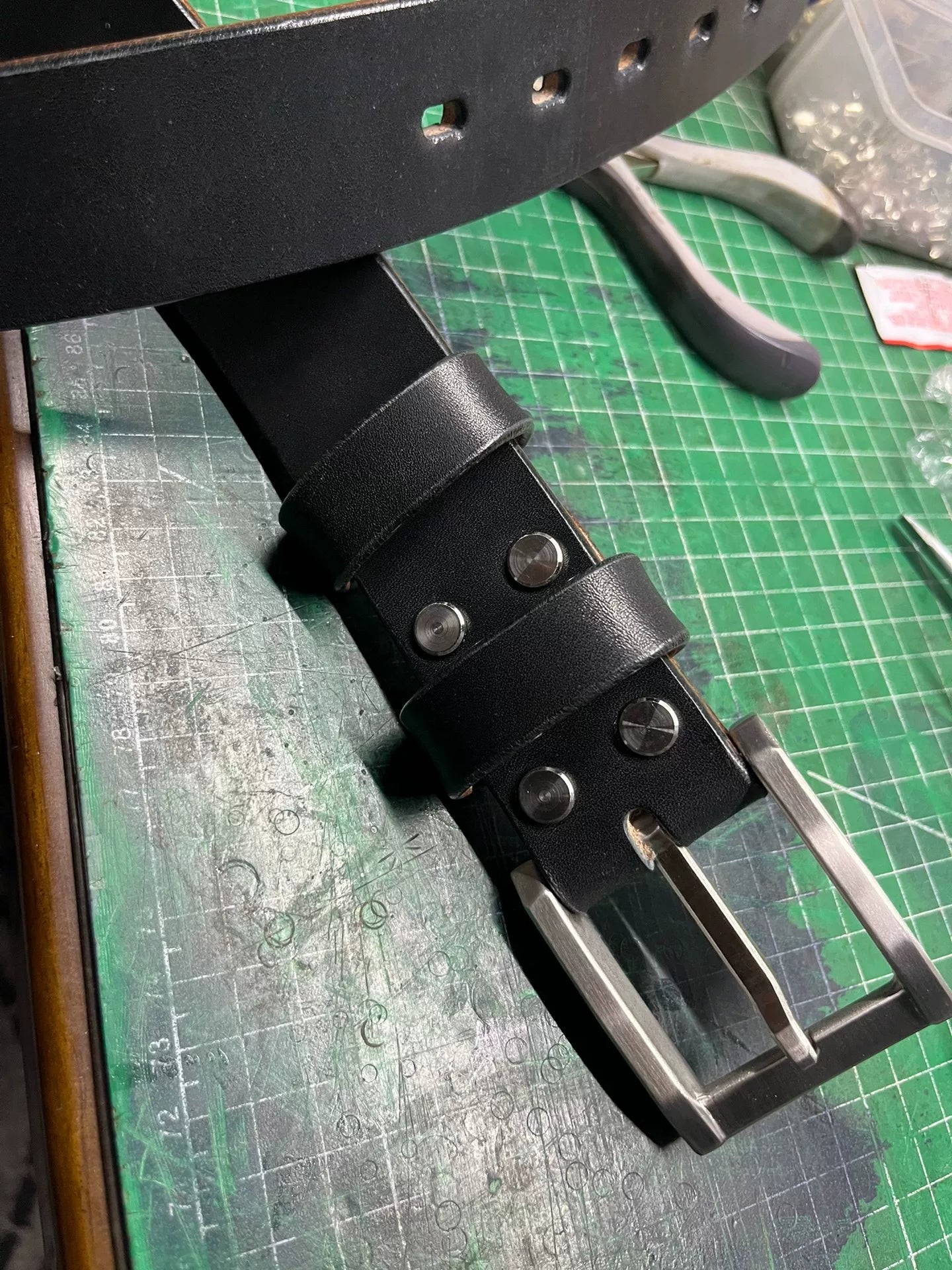6.5mm Japanese Shonan Heavy Oiled Back Leather
