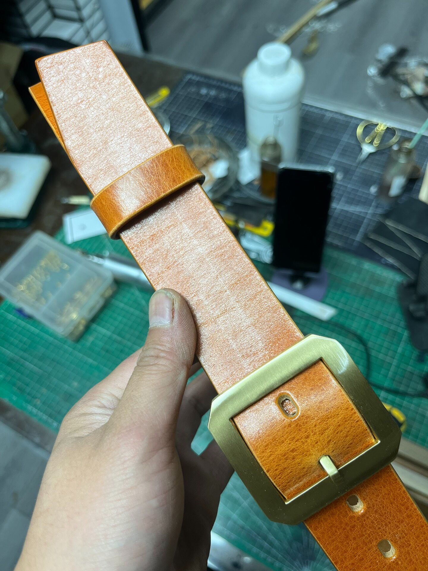 10oz Italian Veg-Tan Oil-Wax Leather Men's Belt – 1.57in Wide | 400-2000 Grit Burnished Edge | Handmade