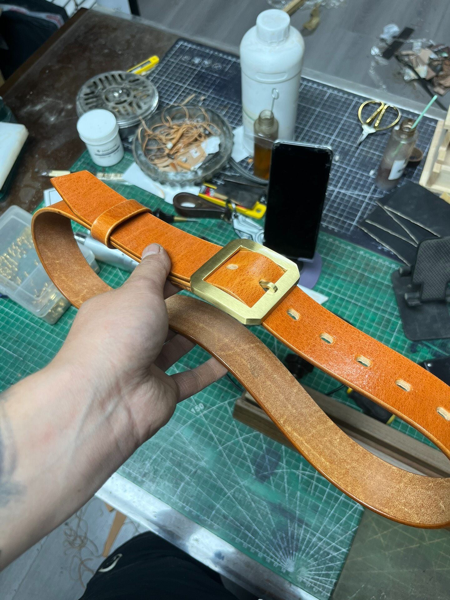 10oz Italian Veg-Tan Oil-Wax Leather Men's Belt – 1.57in Wide | 400-2000 Grit Burnished Edge | Handmade