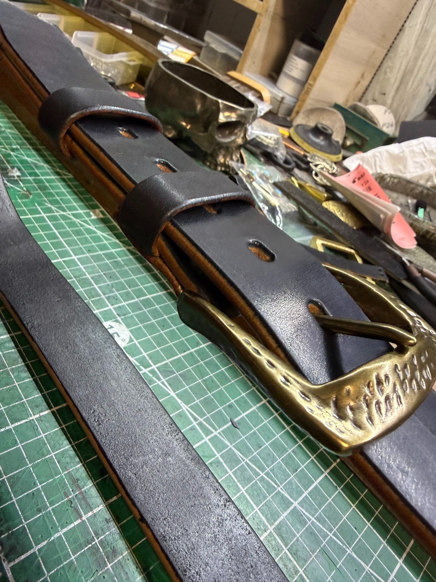 5.5mm thick Japanese Tochigi Shonan back leather belt with handmade…