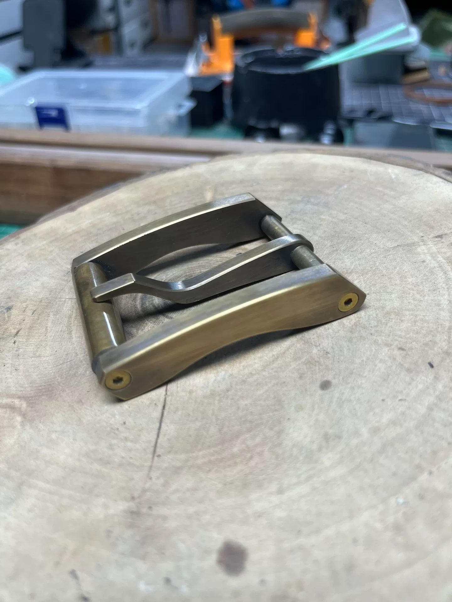 Lowest-Price Brass Line-Cut Buckle — Here It Is!