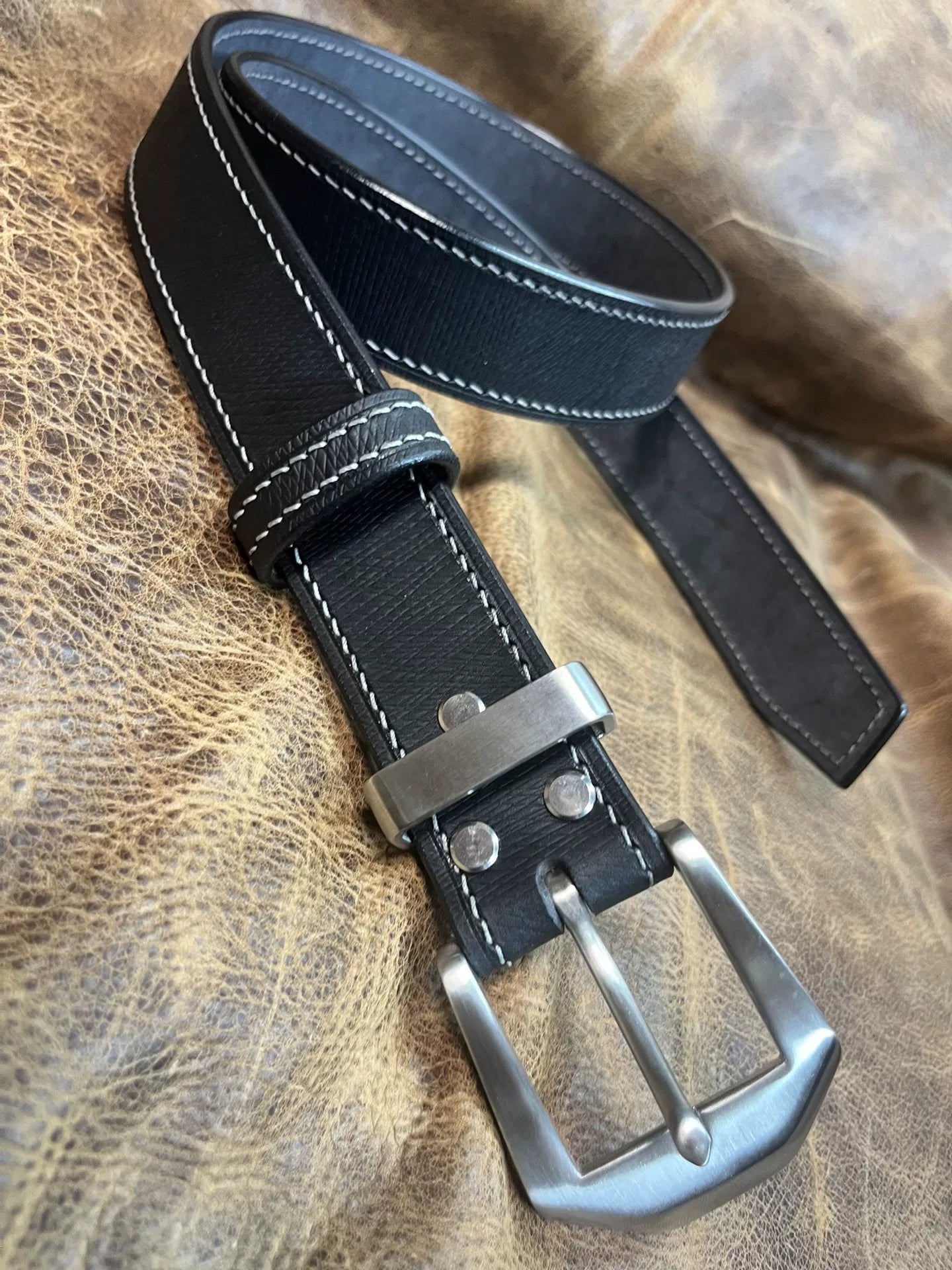 Imported Italian saddle vegetable-tanned leather with replica gadfl…