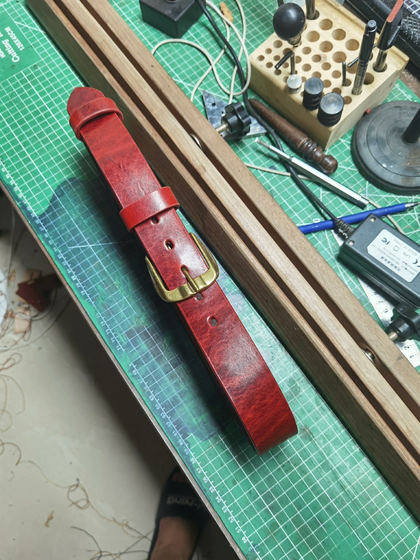 Retro imported Horwen style waxed leather belt strip