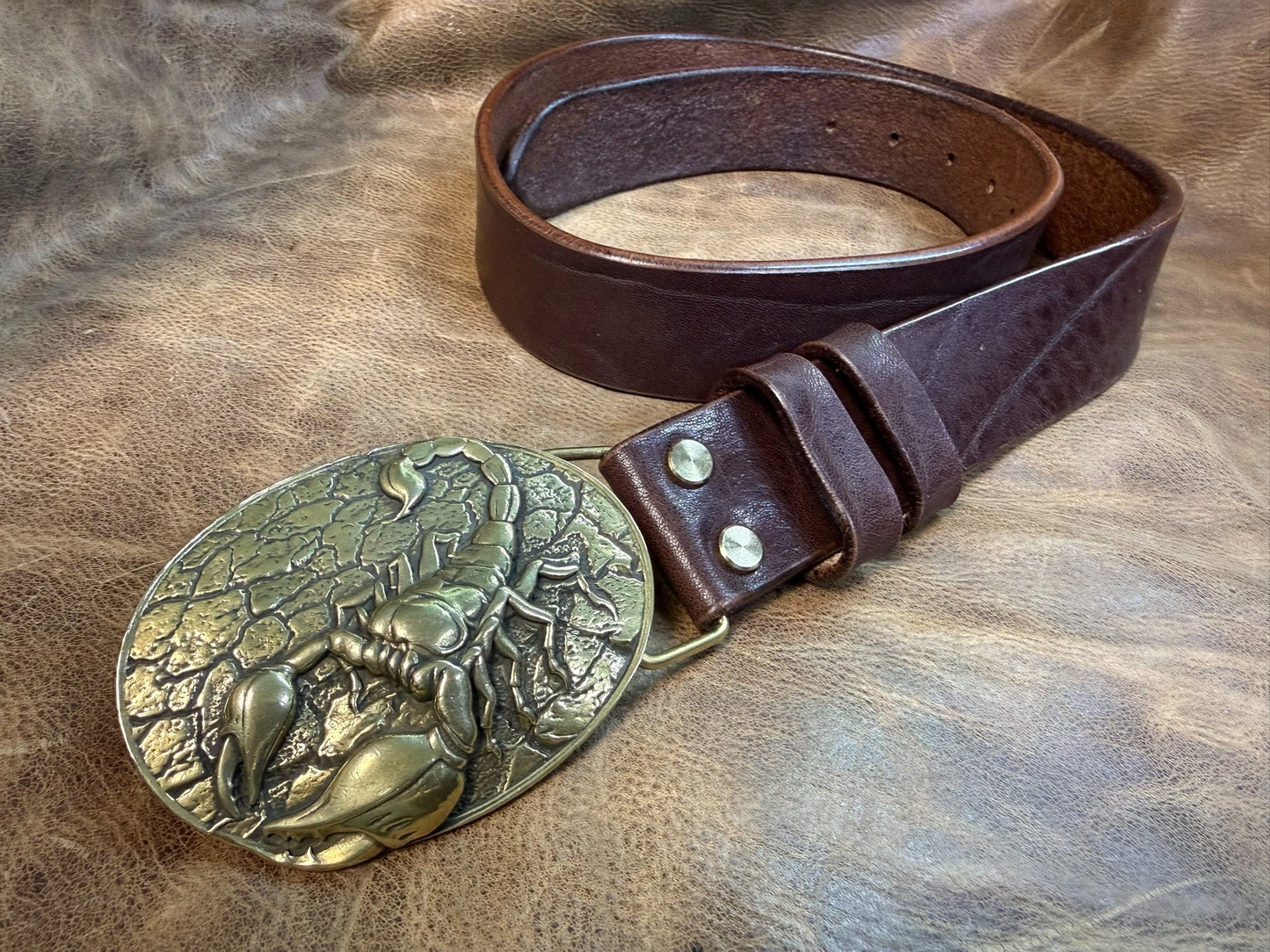 5.5mm thick North American black through-dyed bison leather first l…