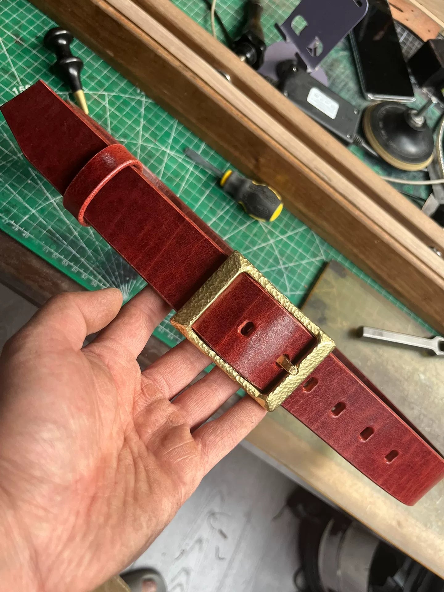 Horwin oil wax style handmade men's and women's handmade belts