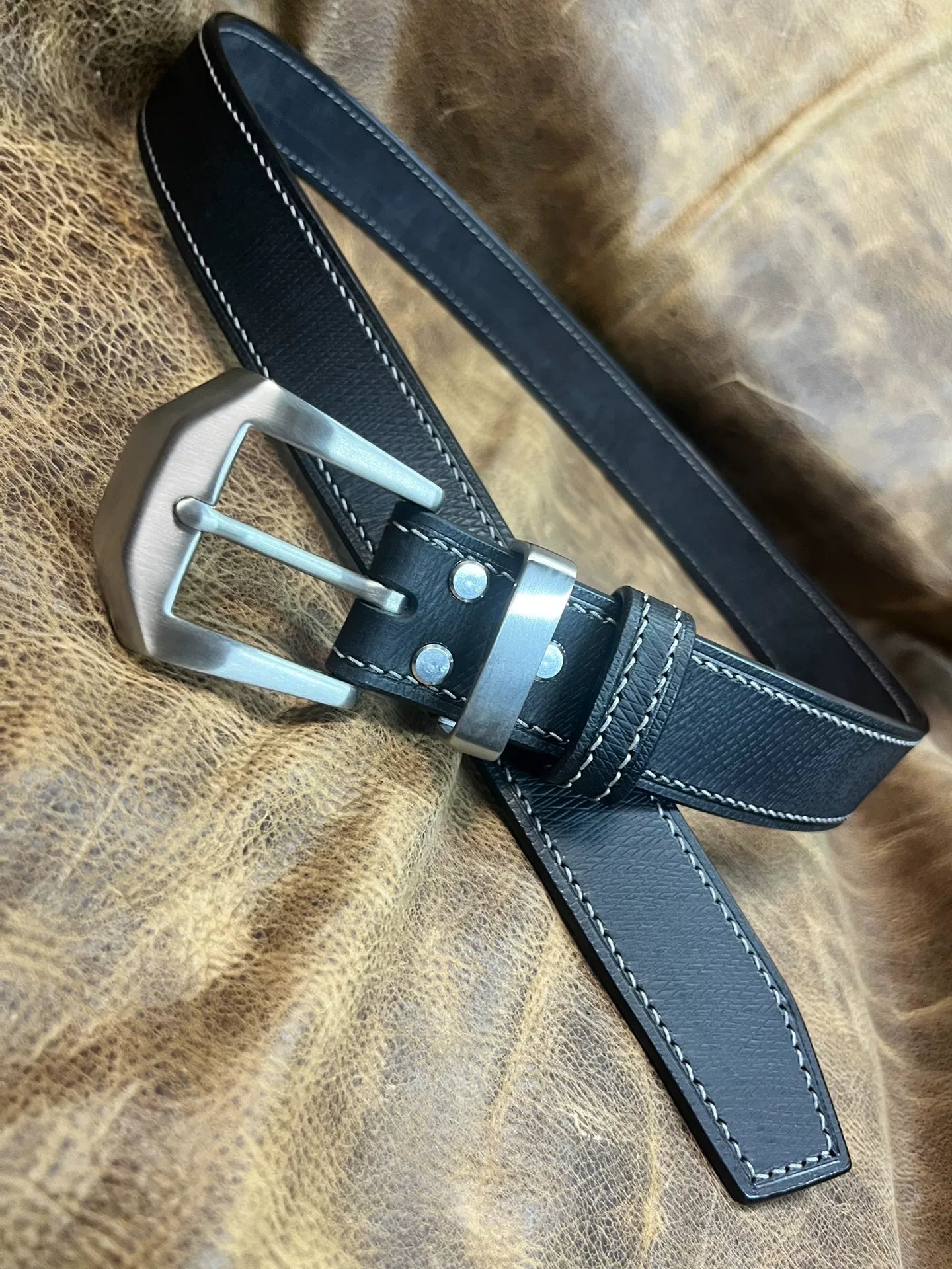 Imported Italian saddle vegetable-tanned leather with replica gadfl…