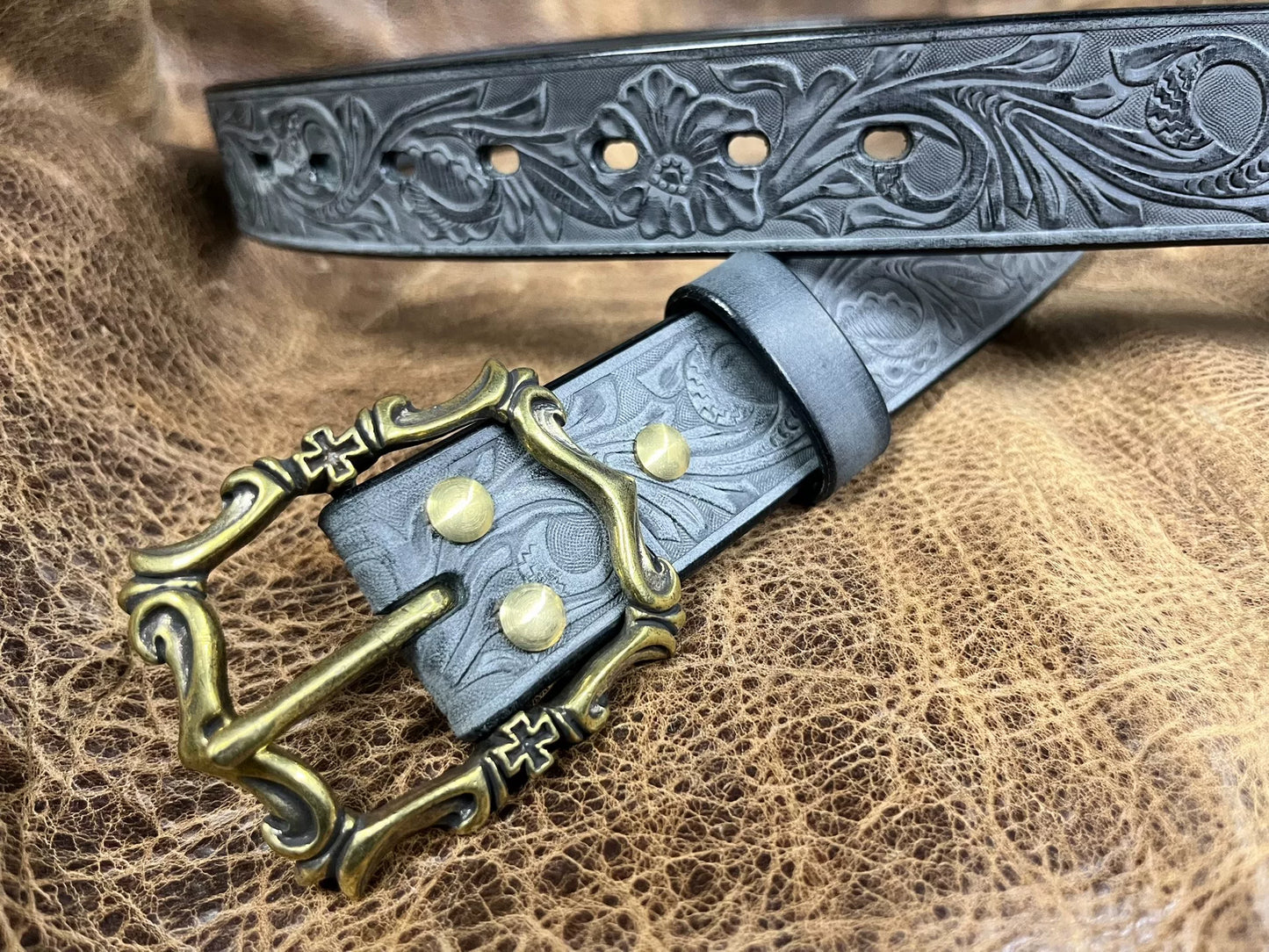 Customized Italian horse rein carving handmade belt