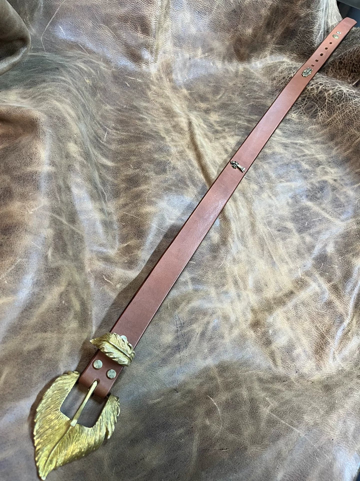 Customized American vintage handmade belt, solid brass belt buckle