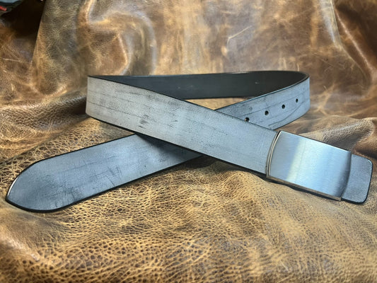 Customized handmade belt with Italian horse rein carvings