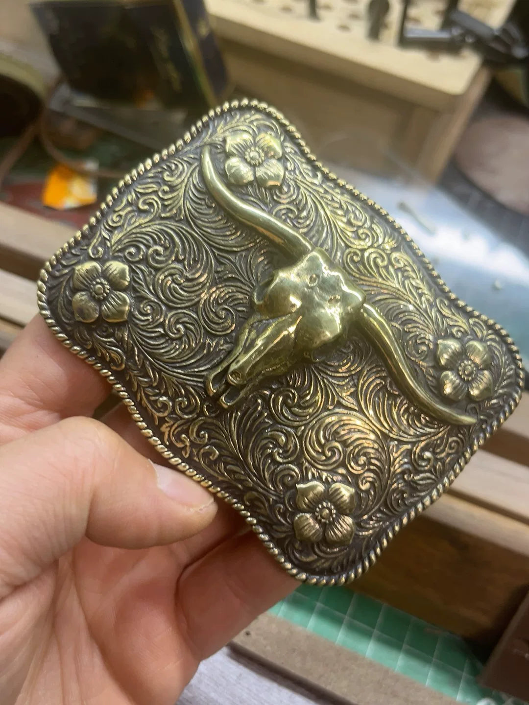 Handmade western medieval Ami khaki bull head belt