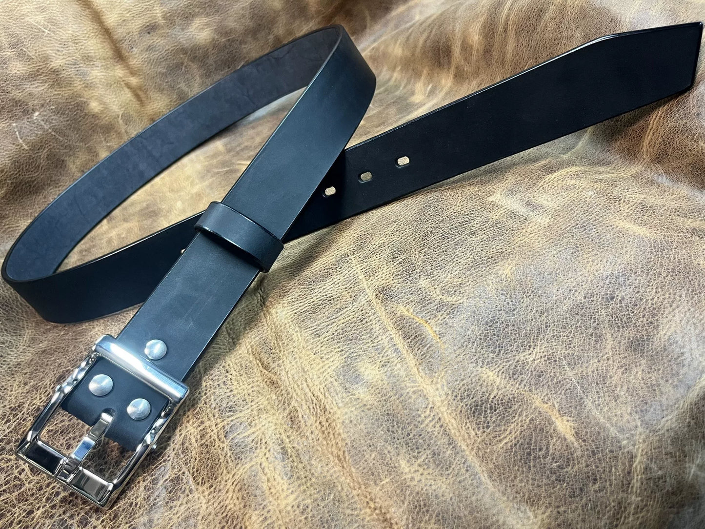 Italian Zhiruo handmade belts are customized