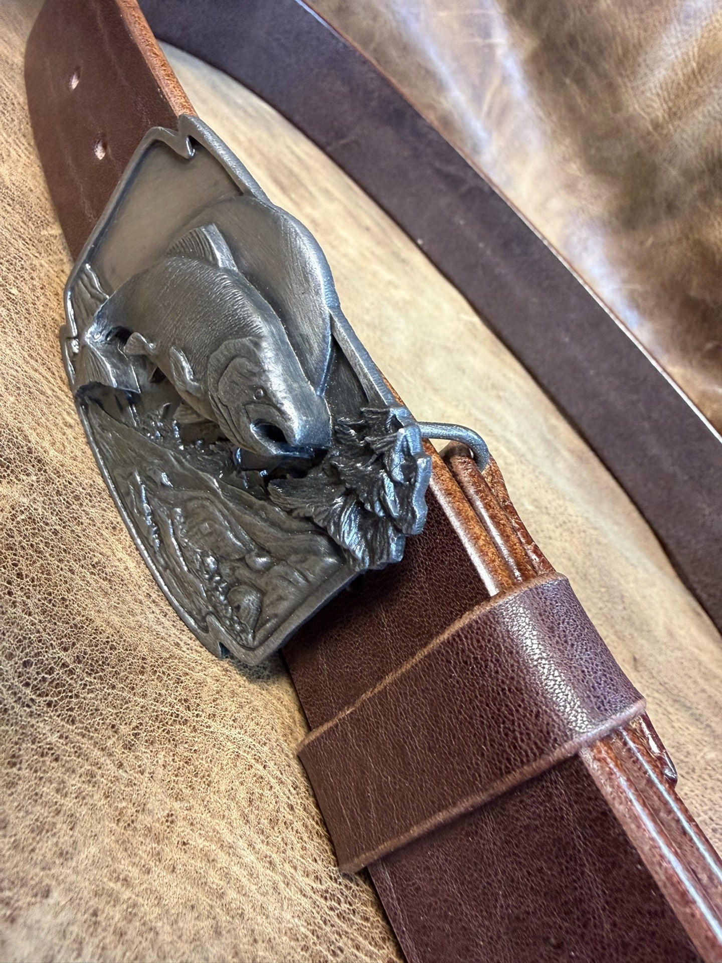 Pre-Owned Tin Plate Buckle with Coffee Buffalo Leather