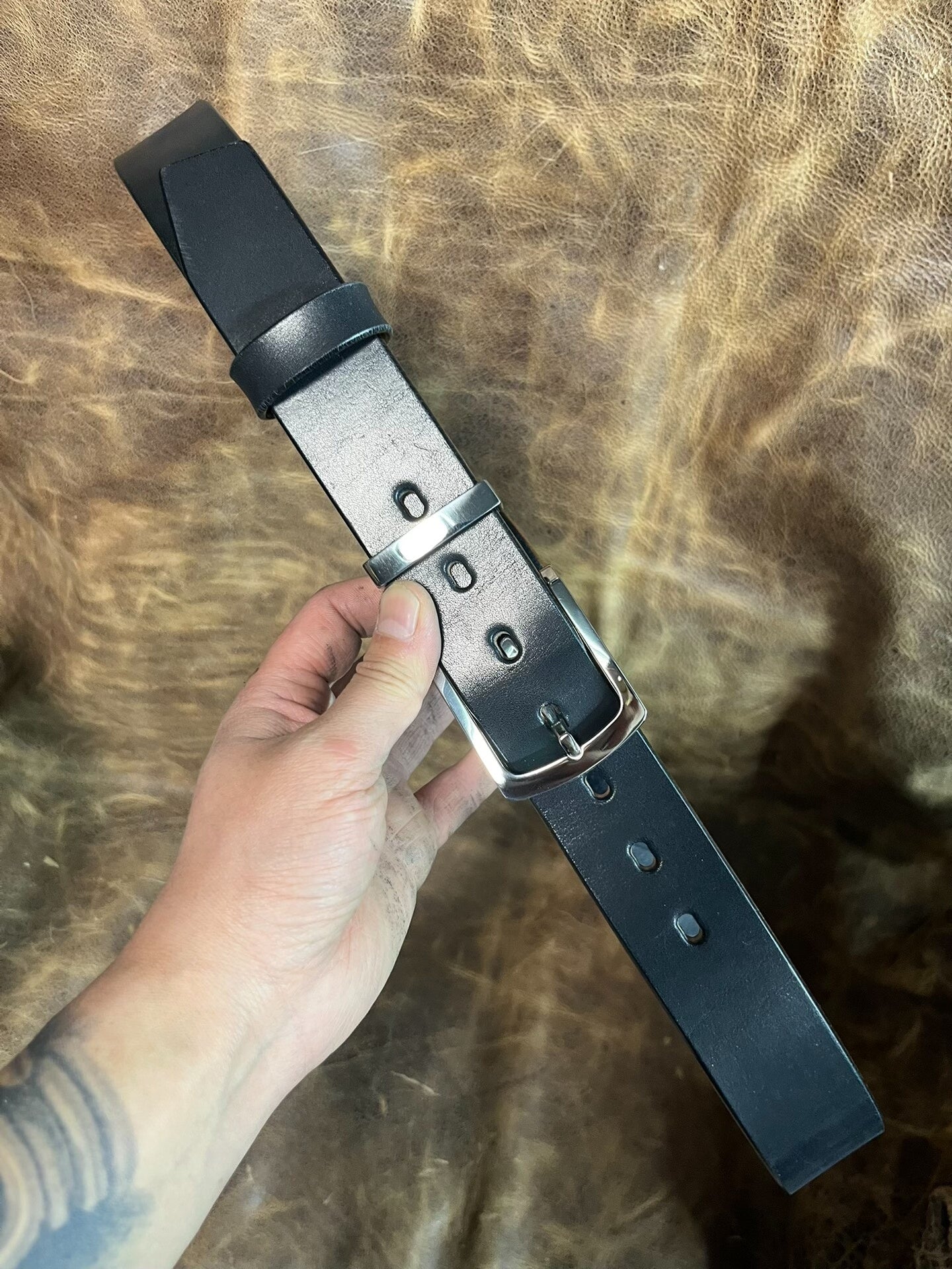 5.5mm thick Japanese Tochigi Shonan back leather belt with handmade…