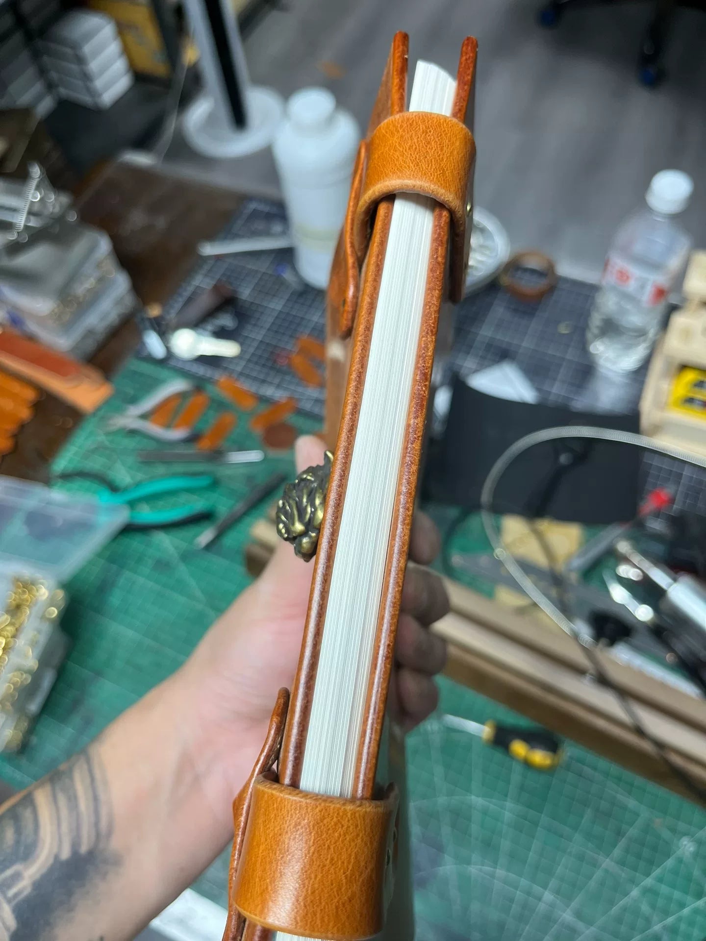 Horwen style oil wax leather A5 made of 4mm single layer thickness…