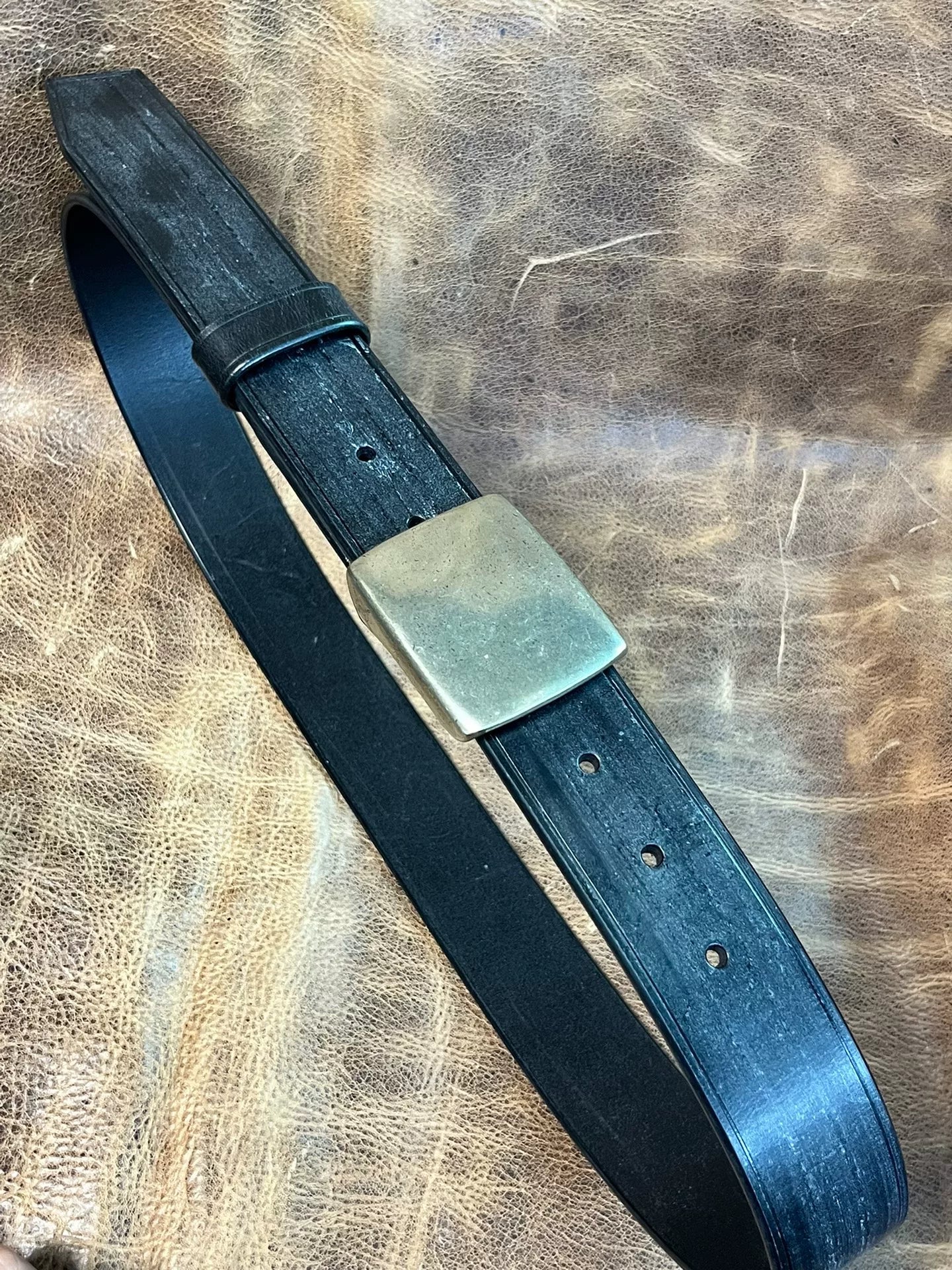 TWS Bridle Leather with Japanese Vintage White-Bronze Square Buckle