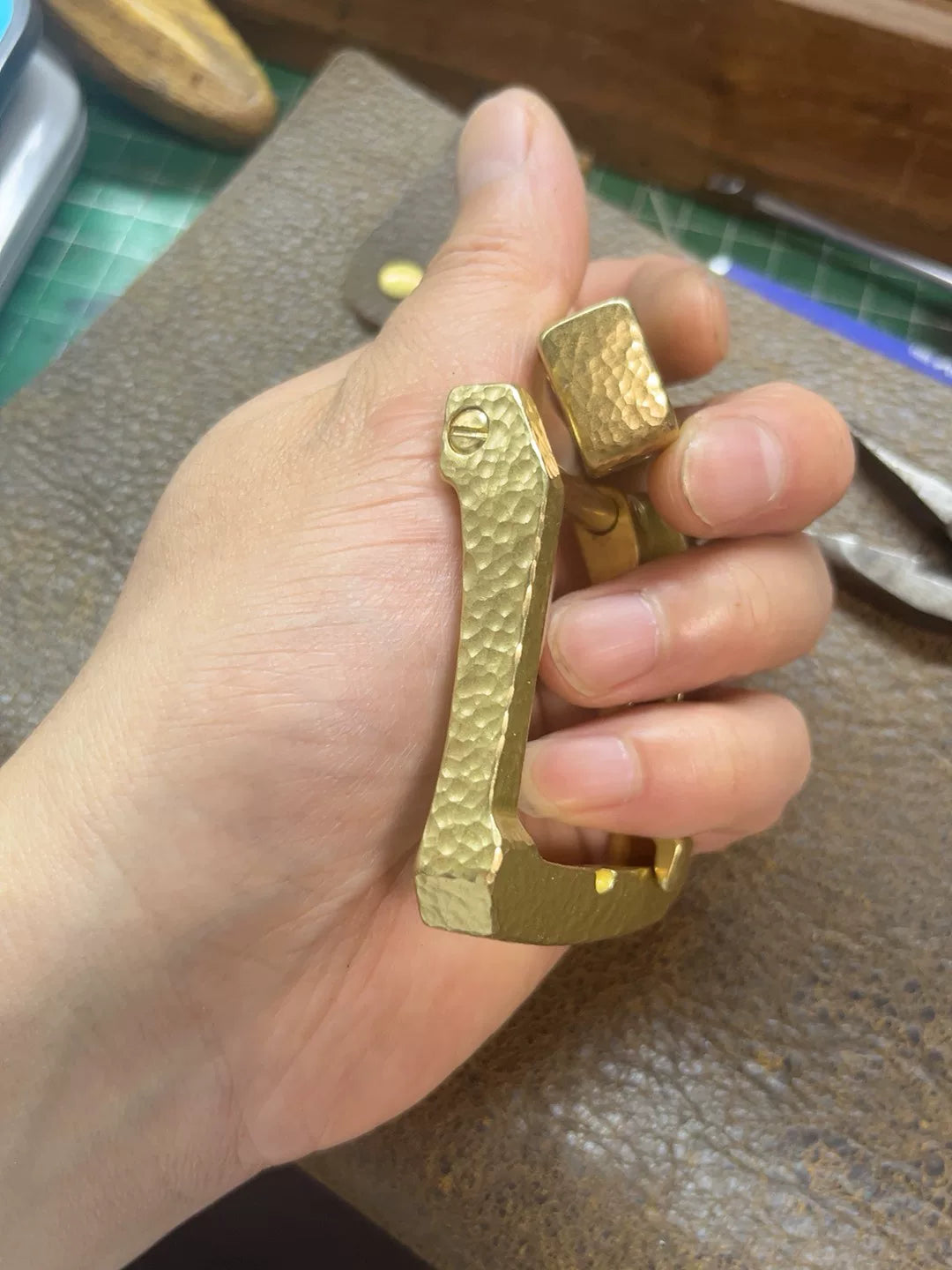 Gadfly buckle replica Niu 11 solid brass hand-hammered belt buckle