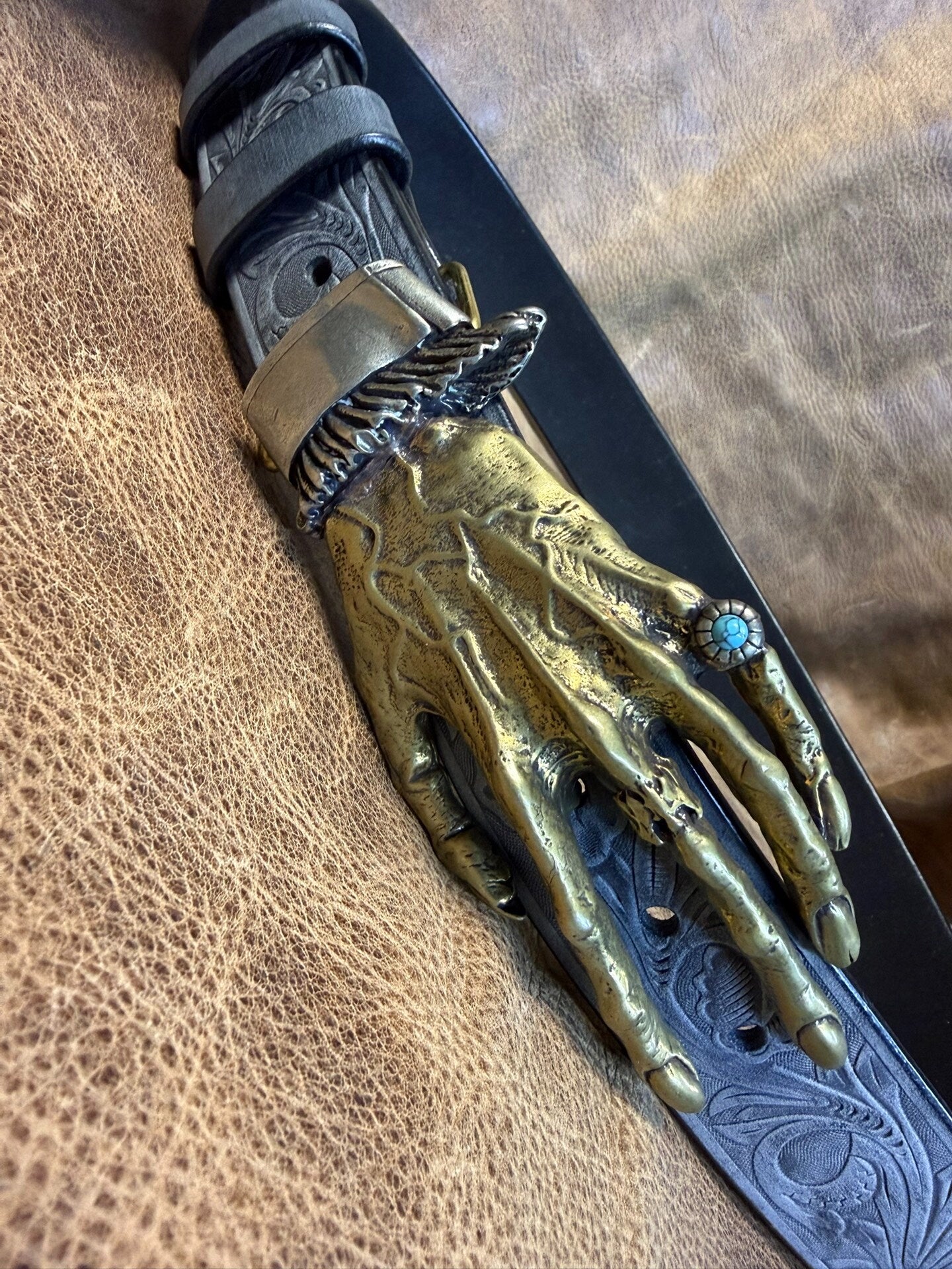 The Italian horse-rein carved handmade belt is custom-made