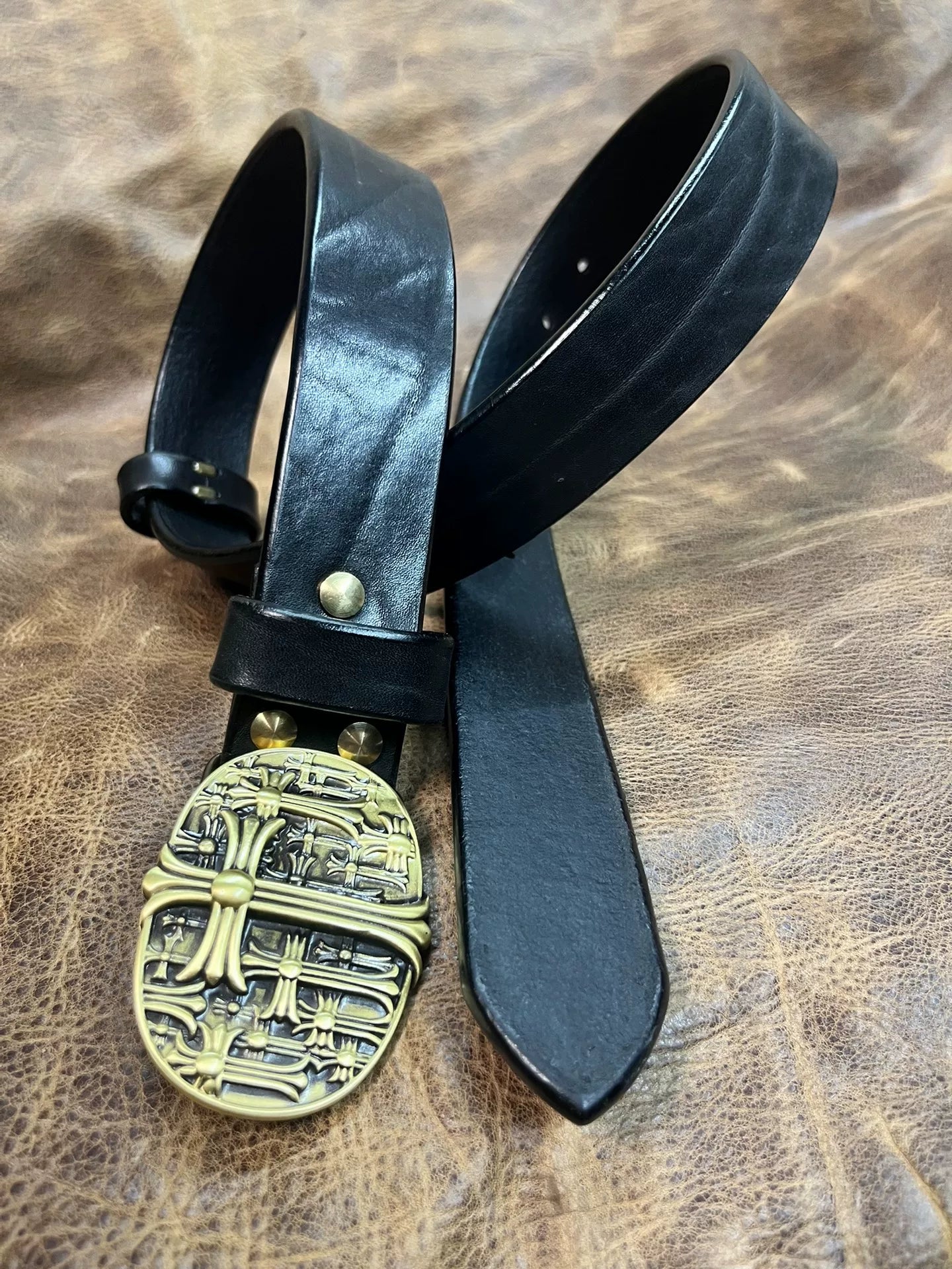 5.5mm thick North American black dyed bison leather with Crow heart…