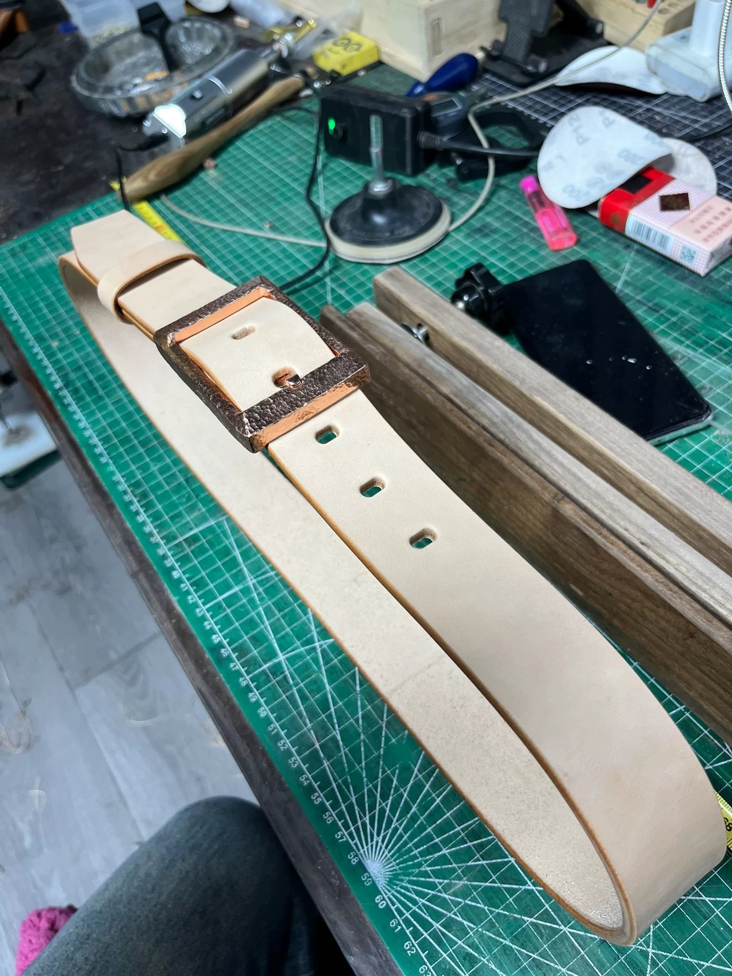 Meian leather handmade belt