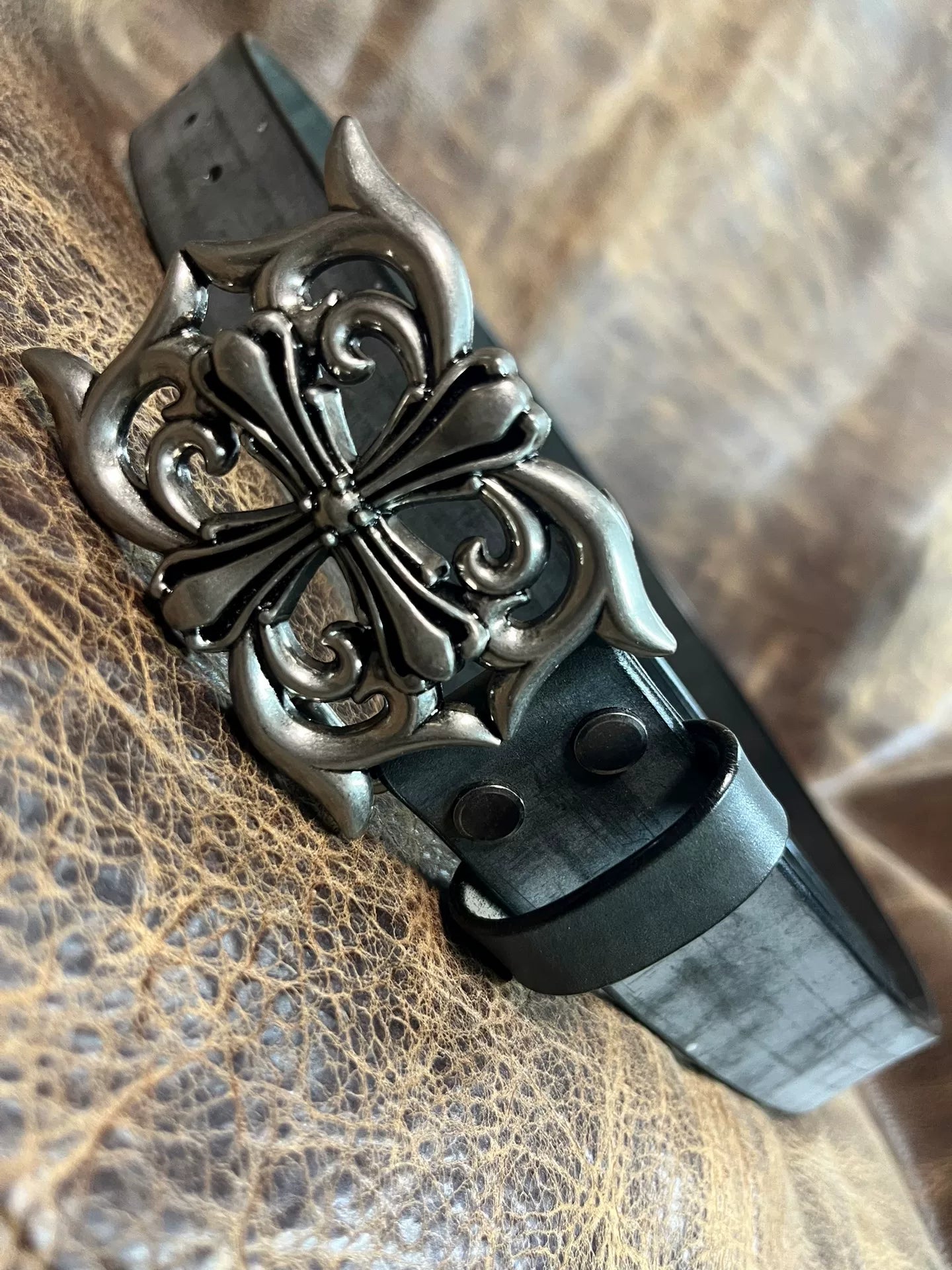 Italian bridle and handmade belt with Crocodile heart buckle