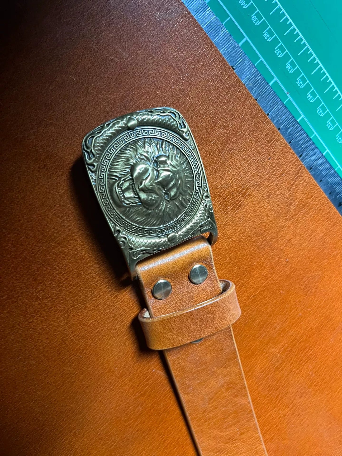 Horwen style oil wax genuine first layer cowhide handmade belt