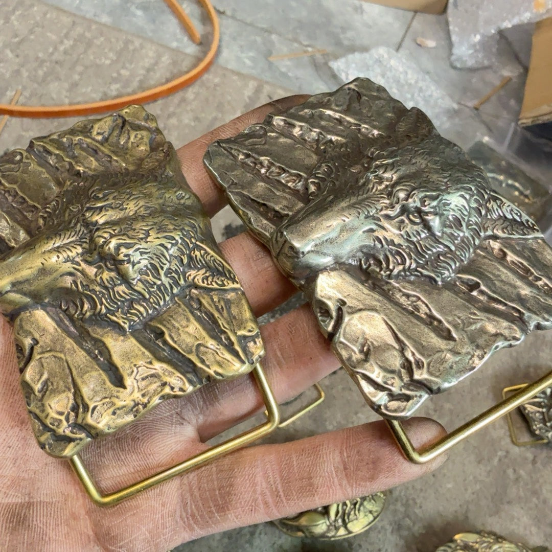 Pure copper wolf head Western Central Cuban buckle