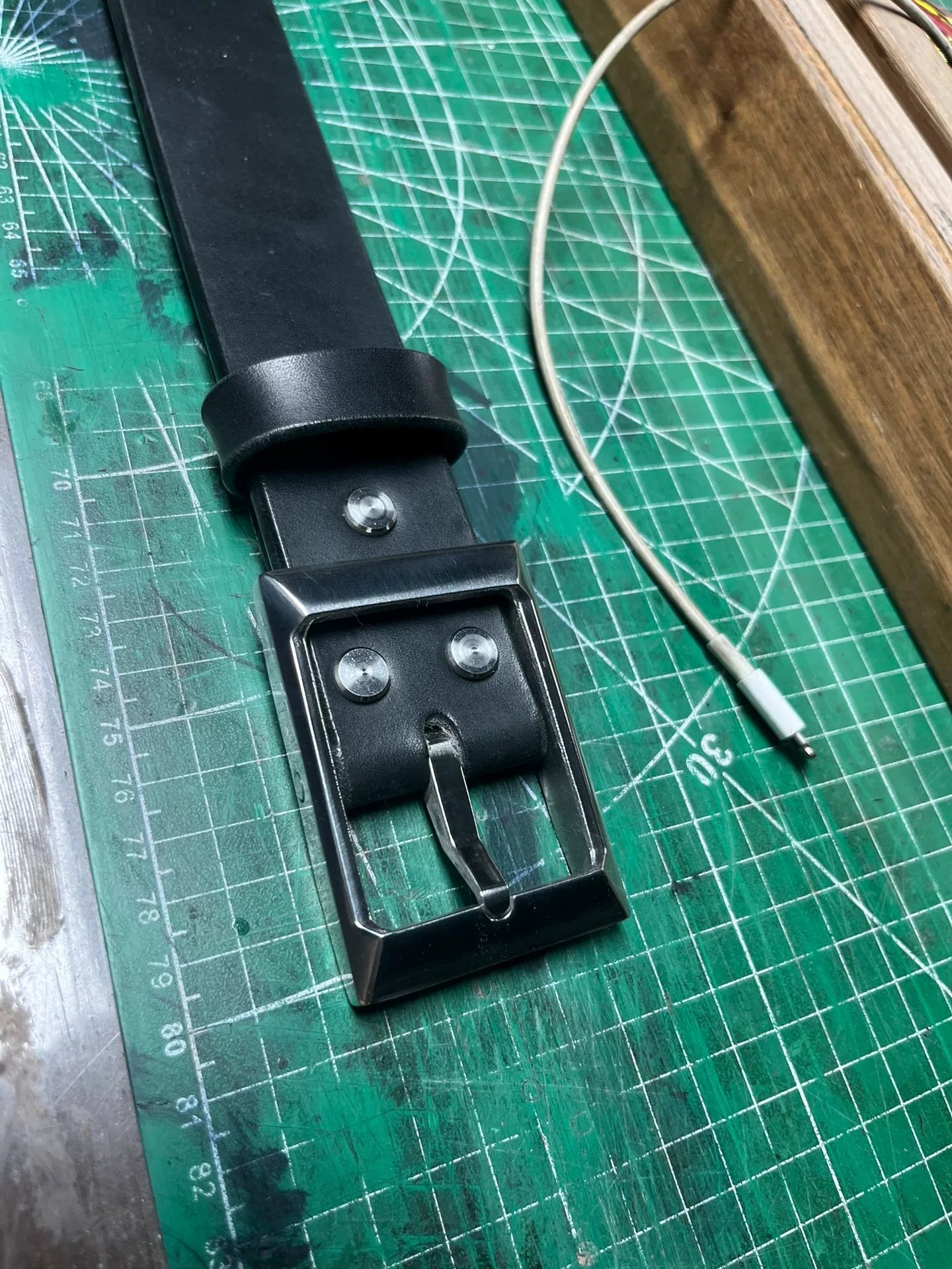 Meian handmade belt, imported from Meian. Black, business casual belt