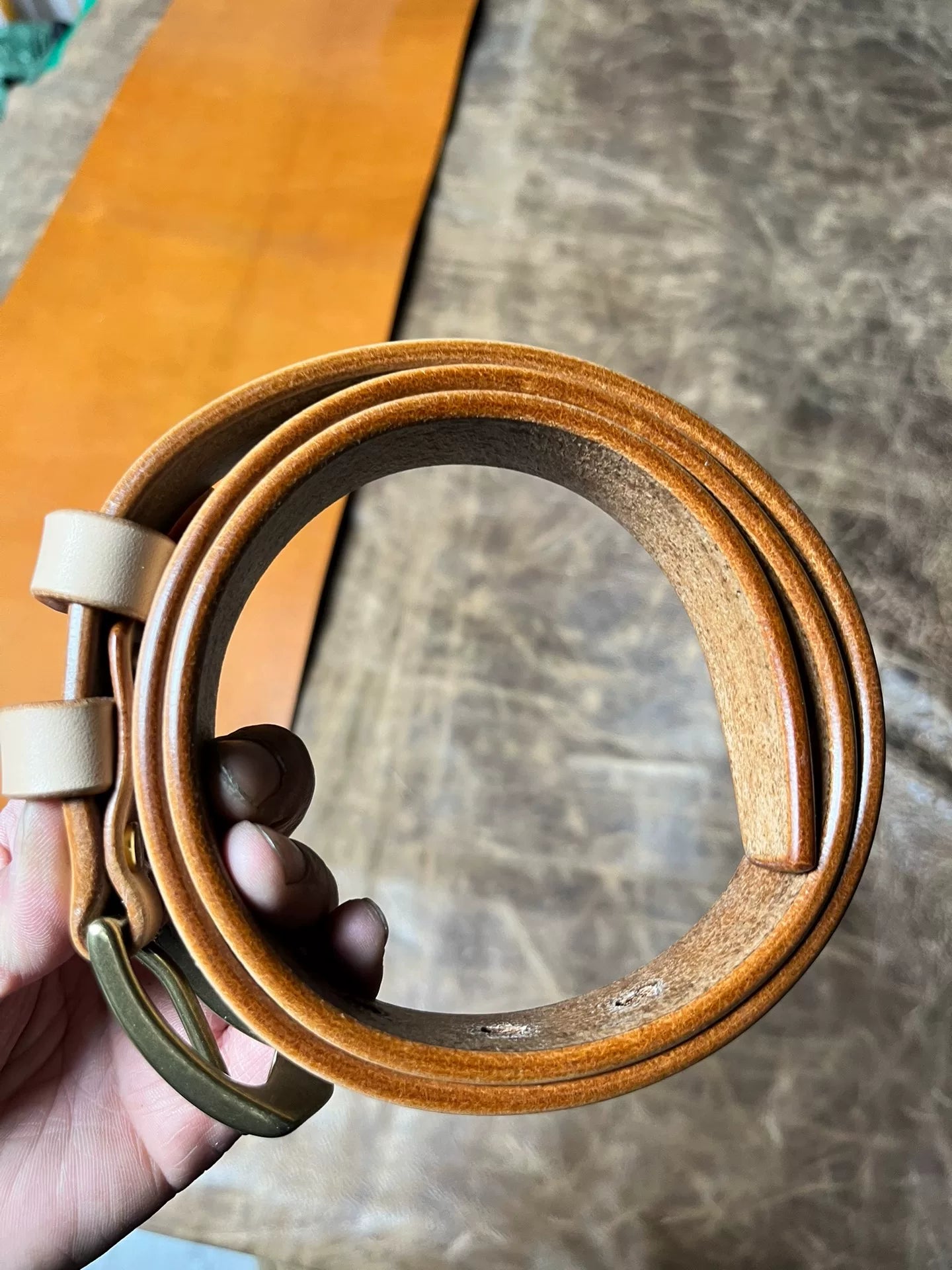 Handmade leather belt with original color body and brass buckle