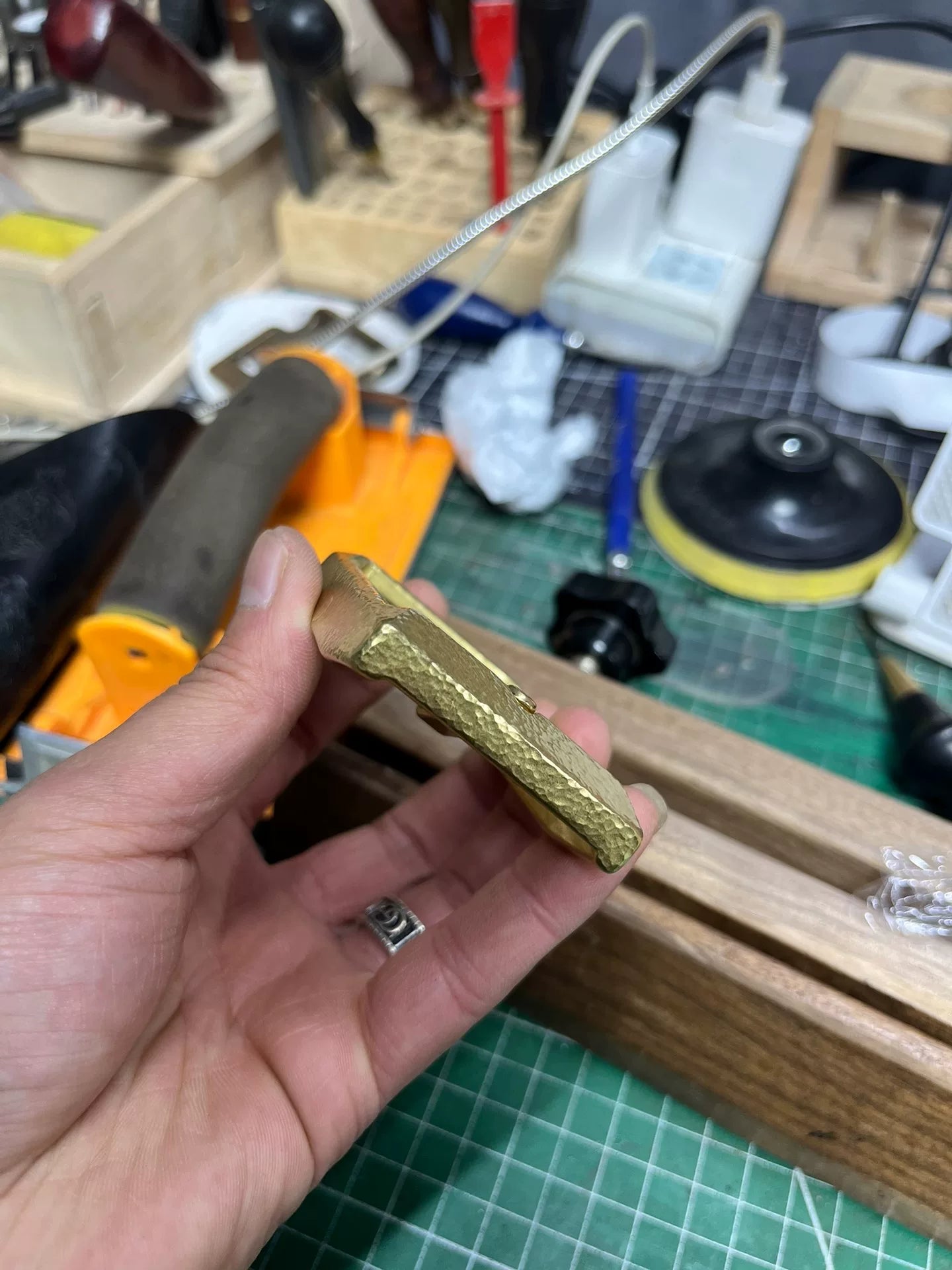Replica Niu 4 Gadfly 4th generation handmade hammered solid brass b…