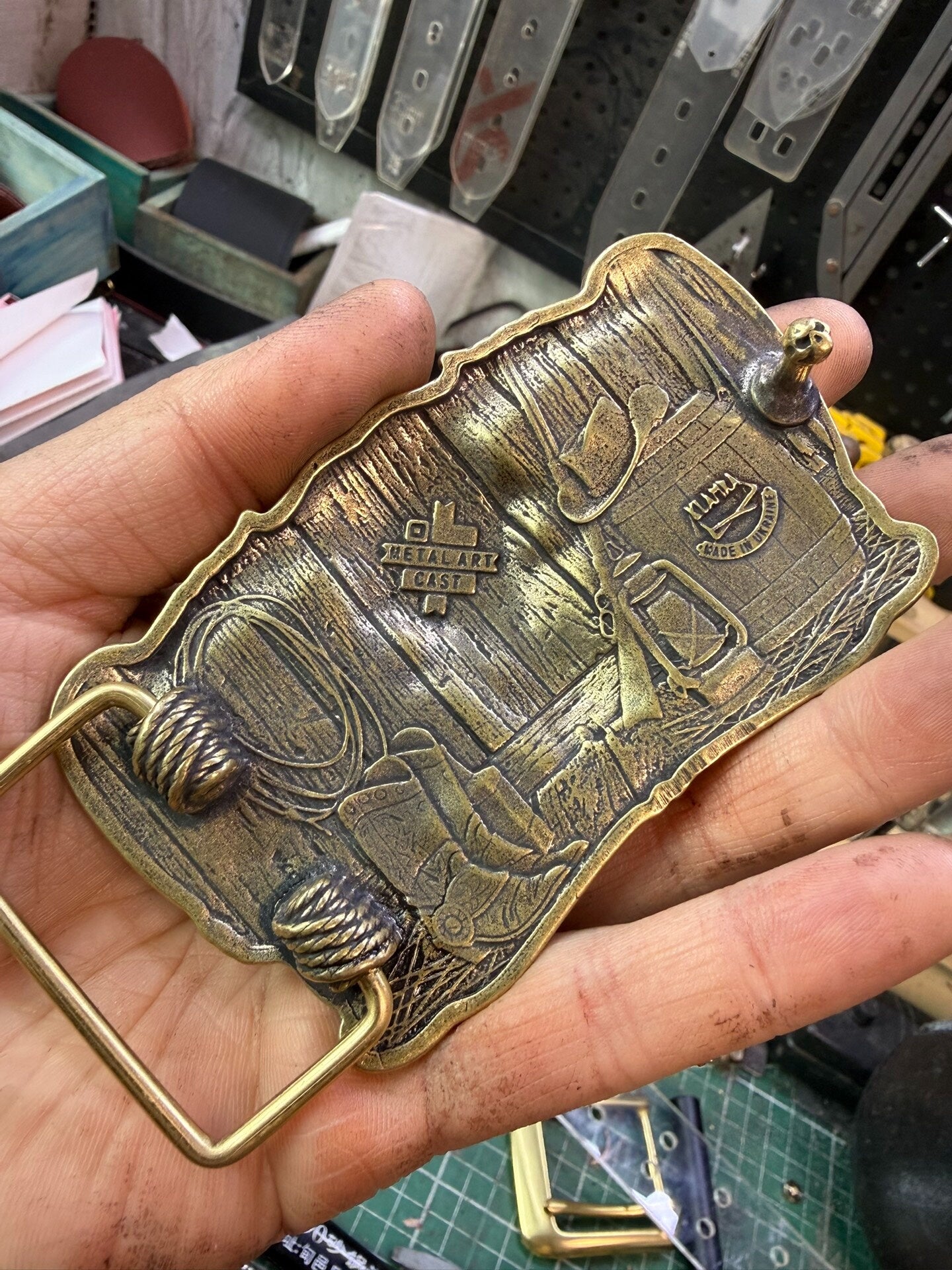Pure copper Western-Cuba buckle