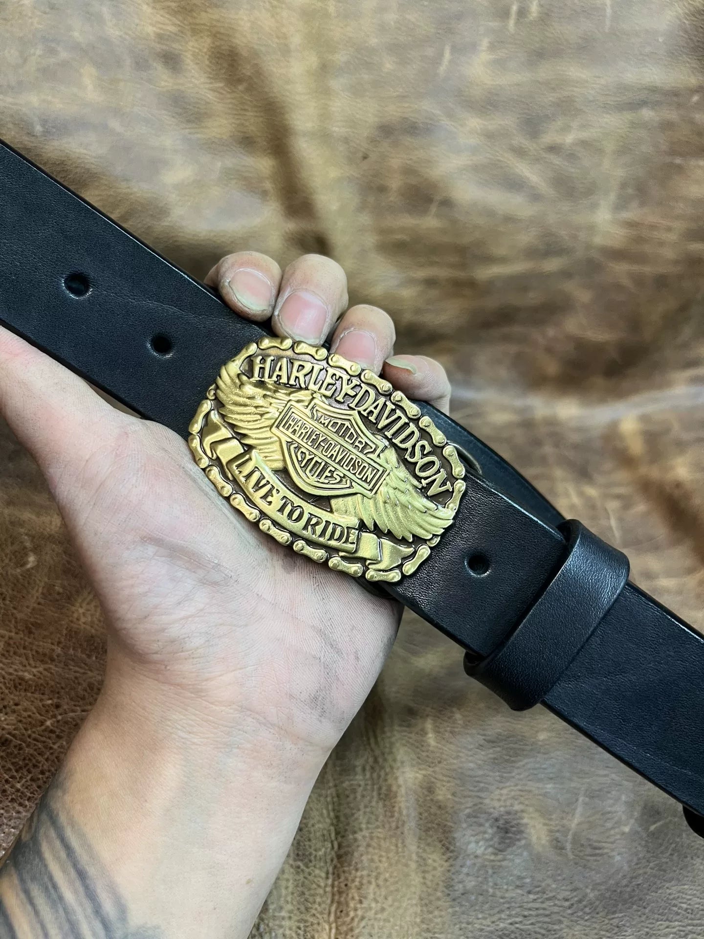 Super awesome 6mm thick North American black dyed bison leather fir…