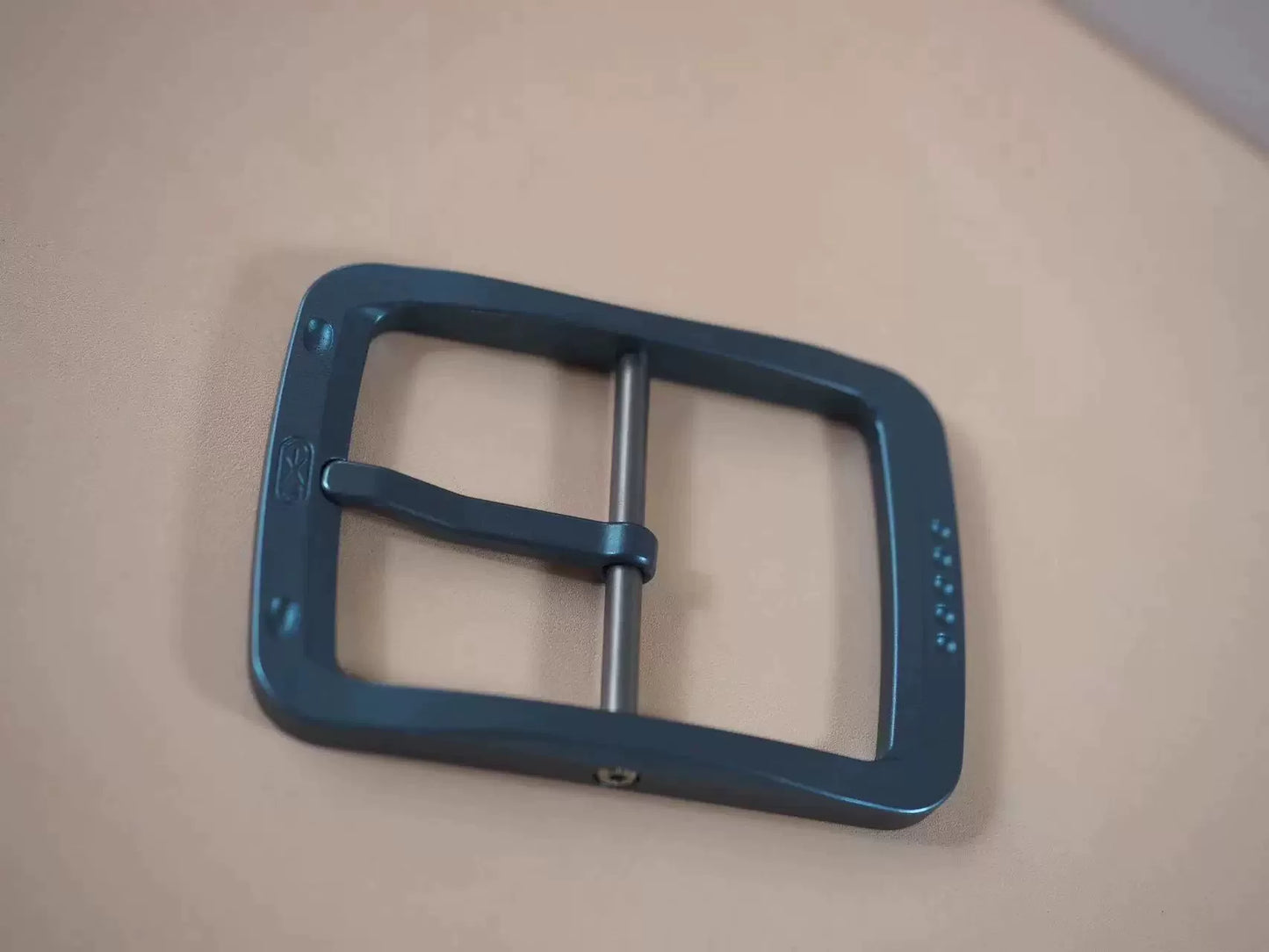 Xifeng Tunnel titanium alloy belt buckle head