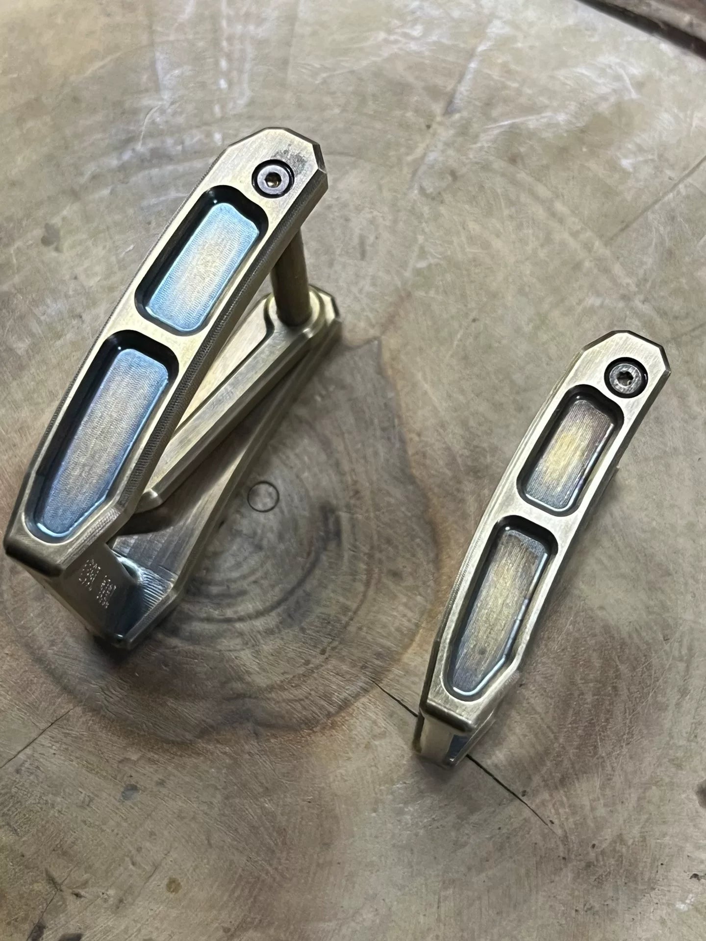 Westwind No.3 Line-Cut — Original Solid Brass 35mm
