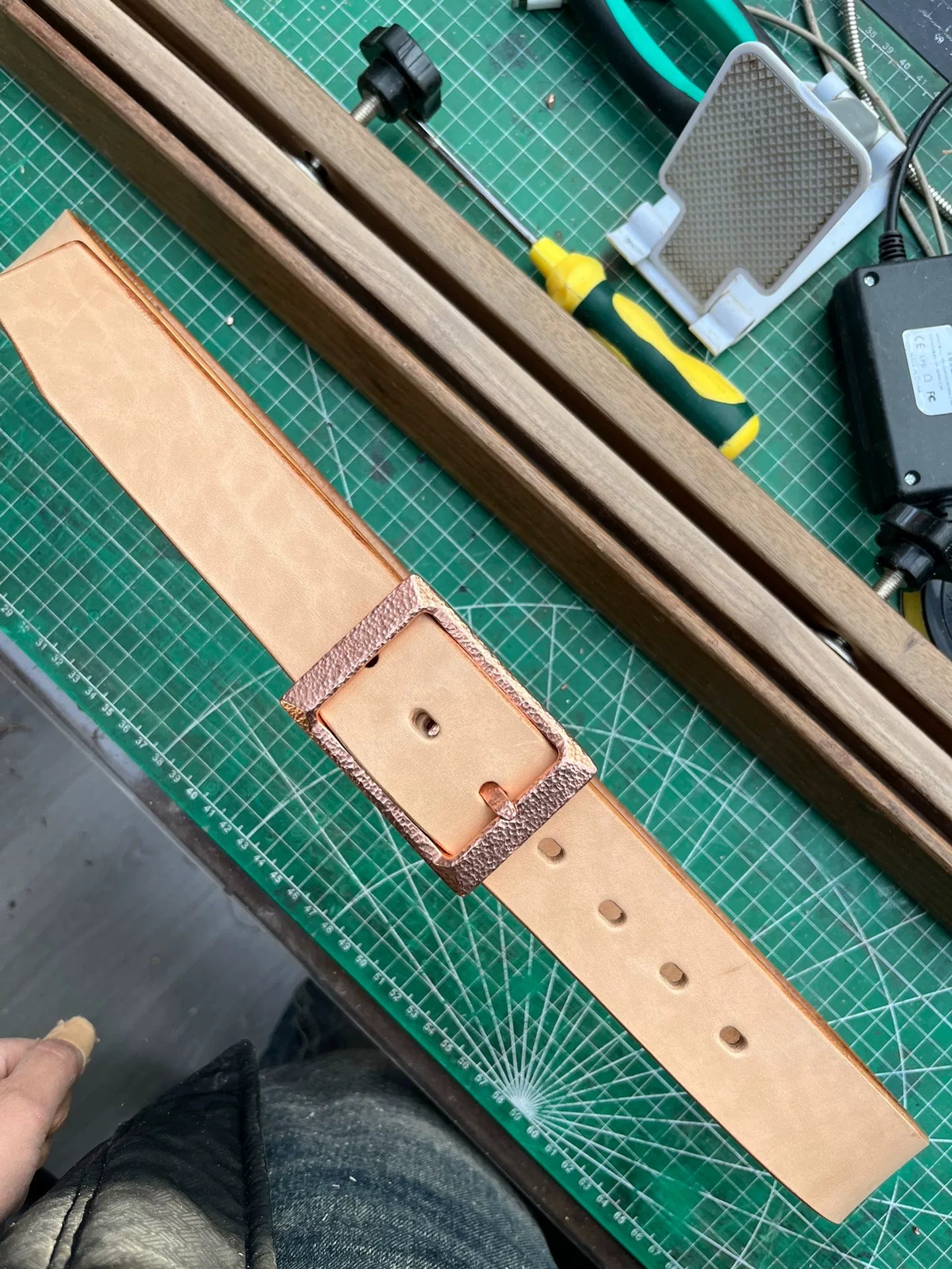 Meian leather handmade belt