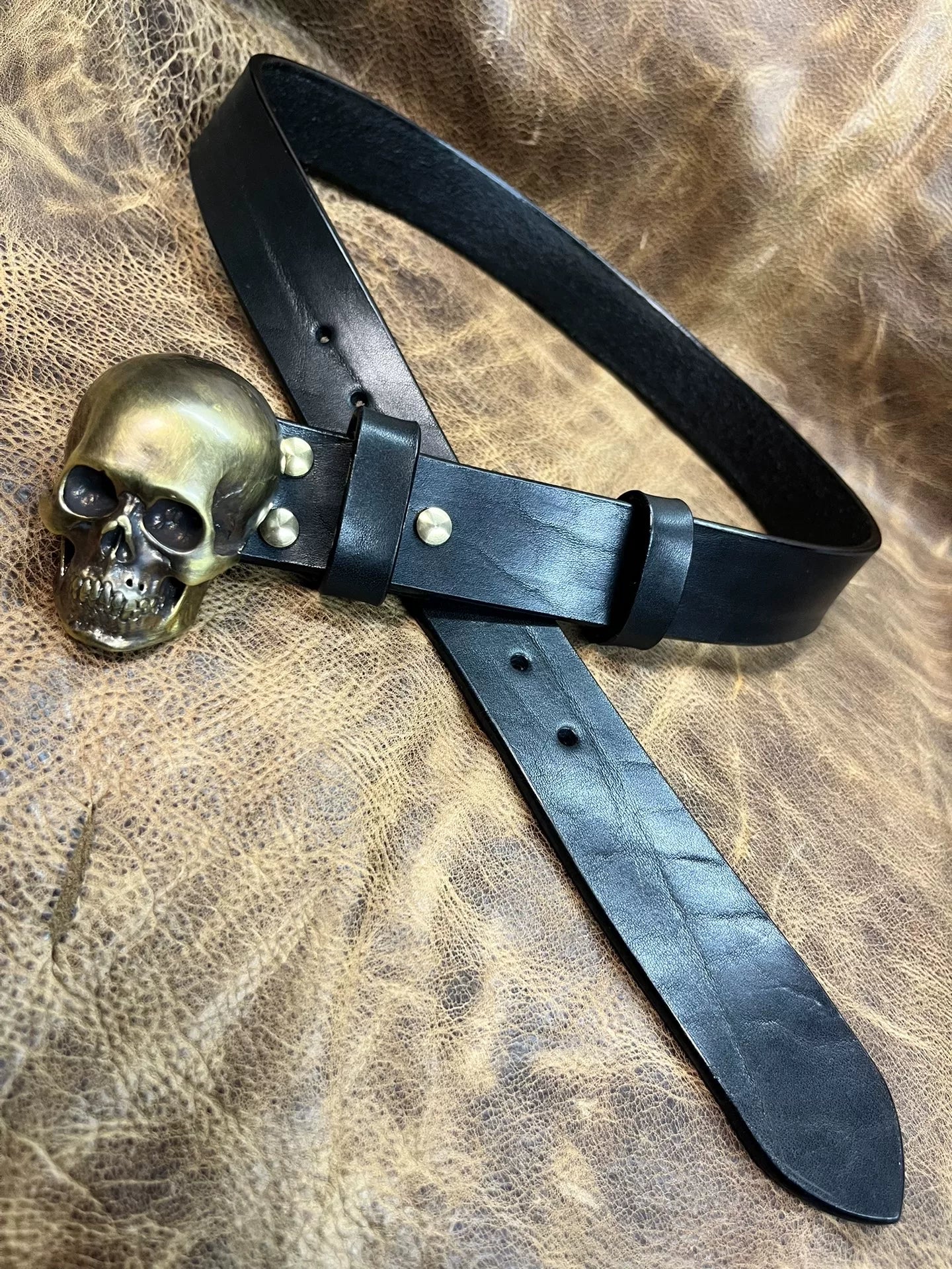 American retro skull pure copper belt buckle with black bison leath…