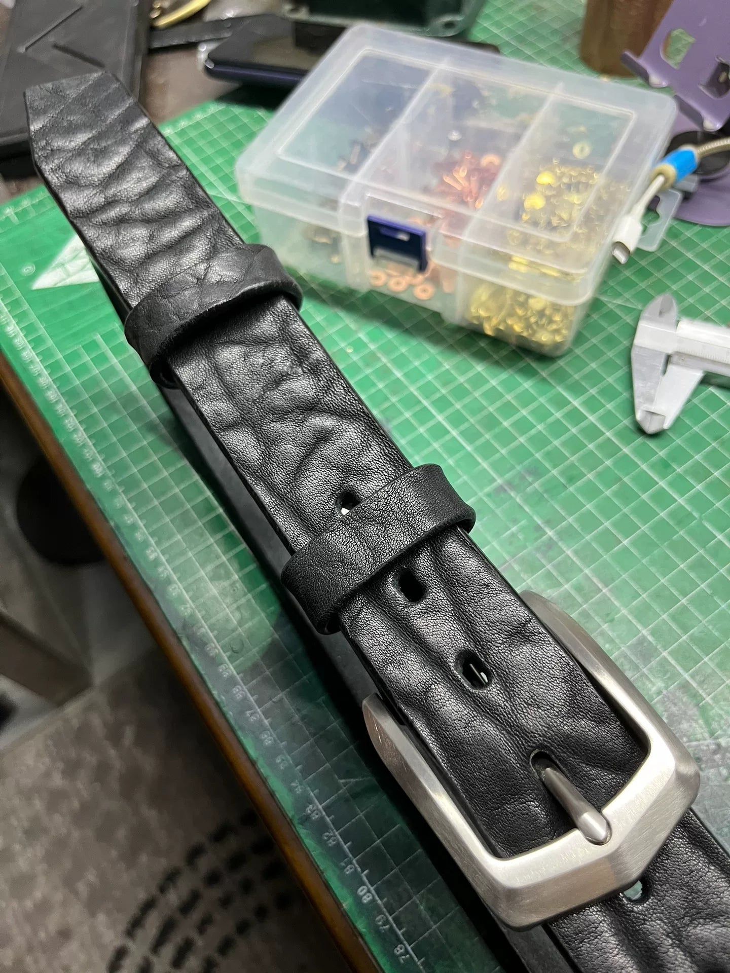 5.5mm thickened North American bison leather handmade belt