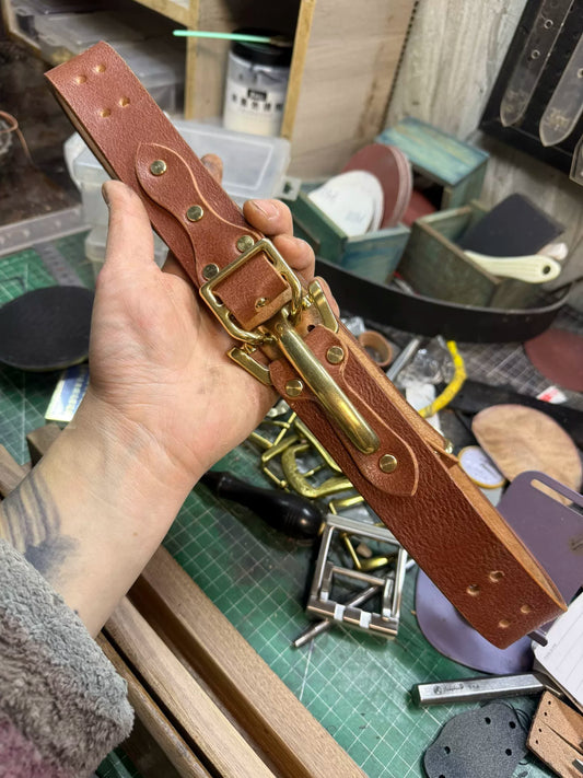 Handmade vintage cavalry belt cowhide brass buckle