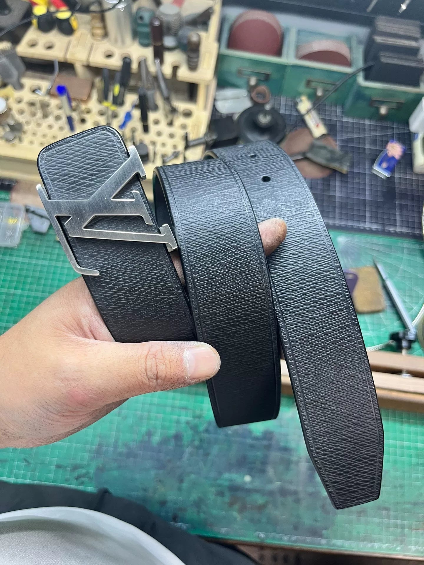 304 Steel Smooth Plate Buckle with Sinking Ship Pattern