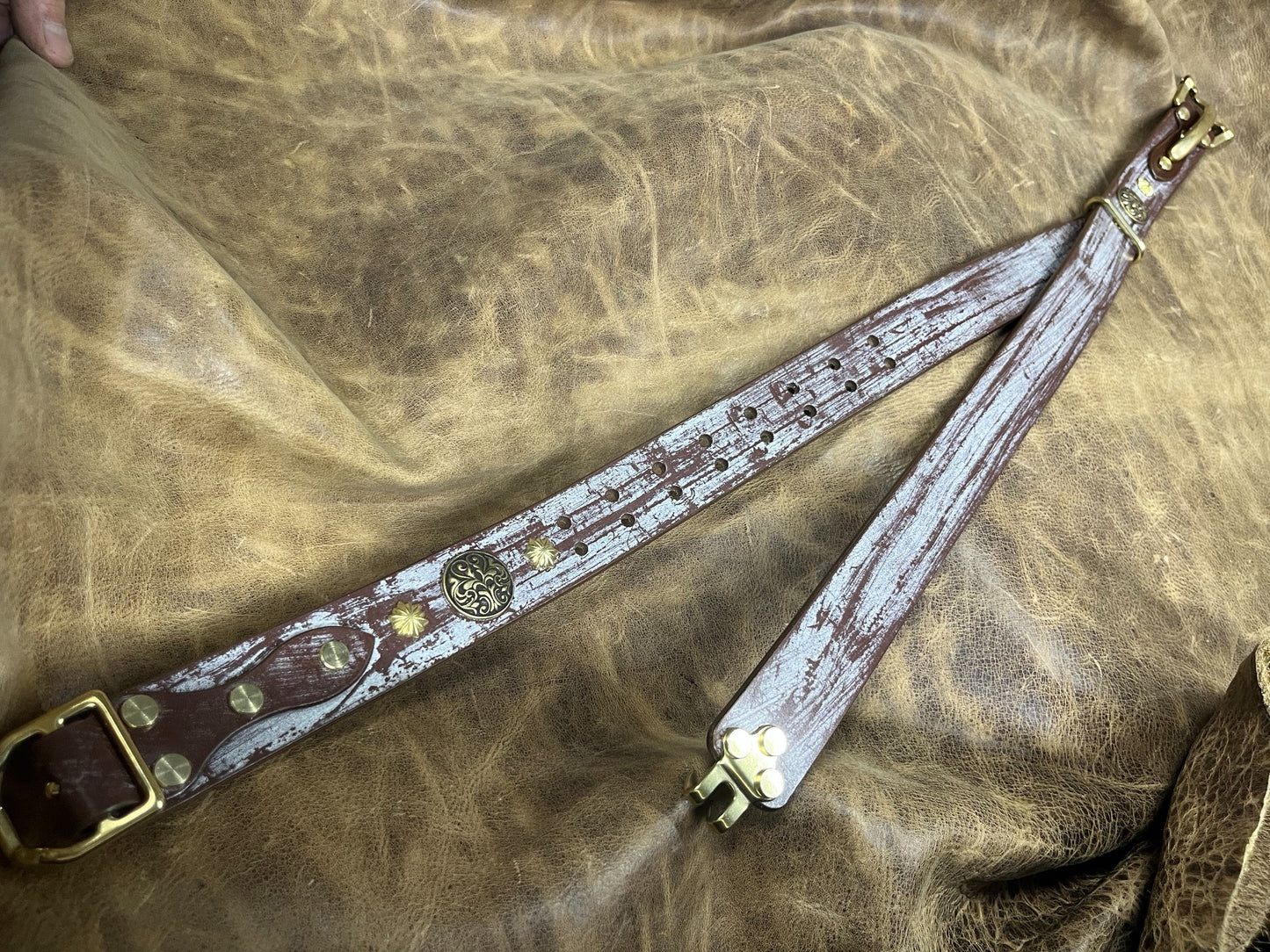 TWS British Bridle Cowhide Men's Cavalry Belt — Multi-Hole Adjustable