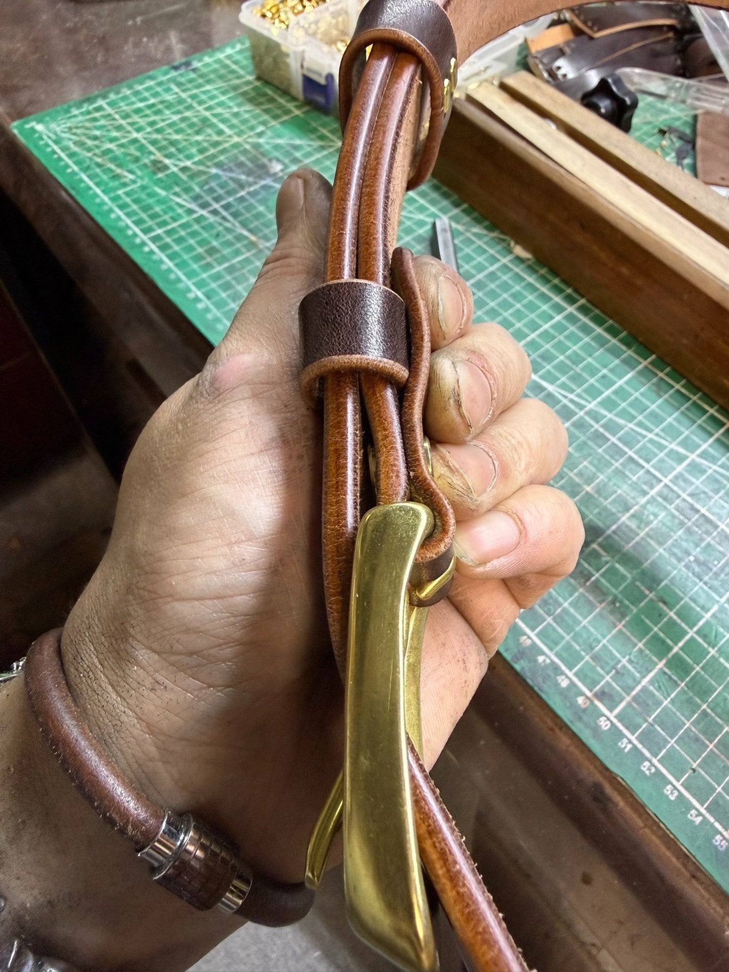 Genuine first-layer cowhide oil-waxed leather handmade belt There a…