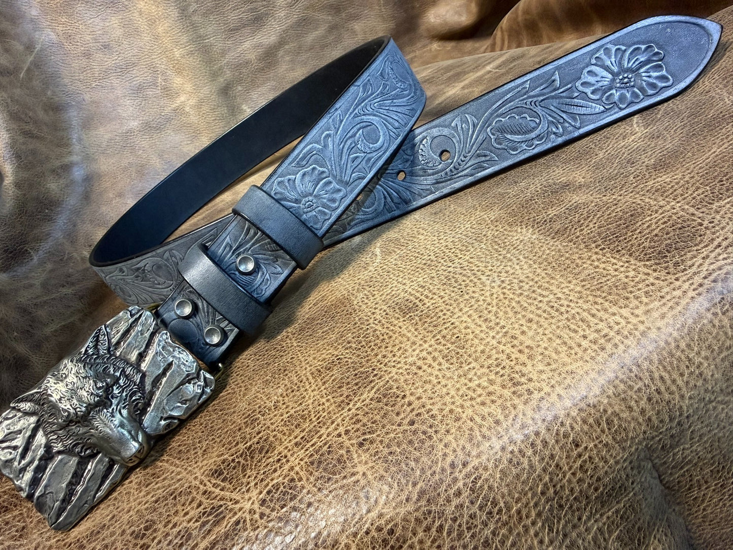 The Italian horse-rein carved handmade belt is custom-made