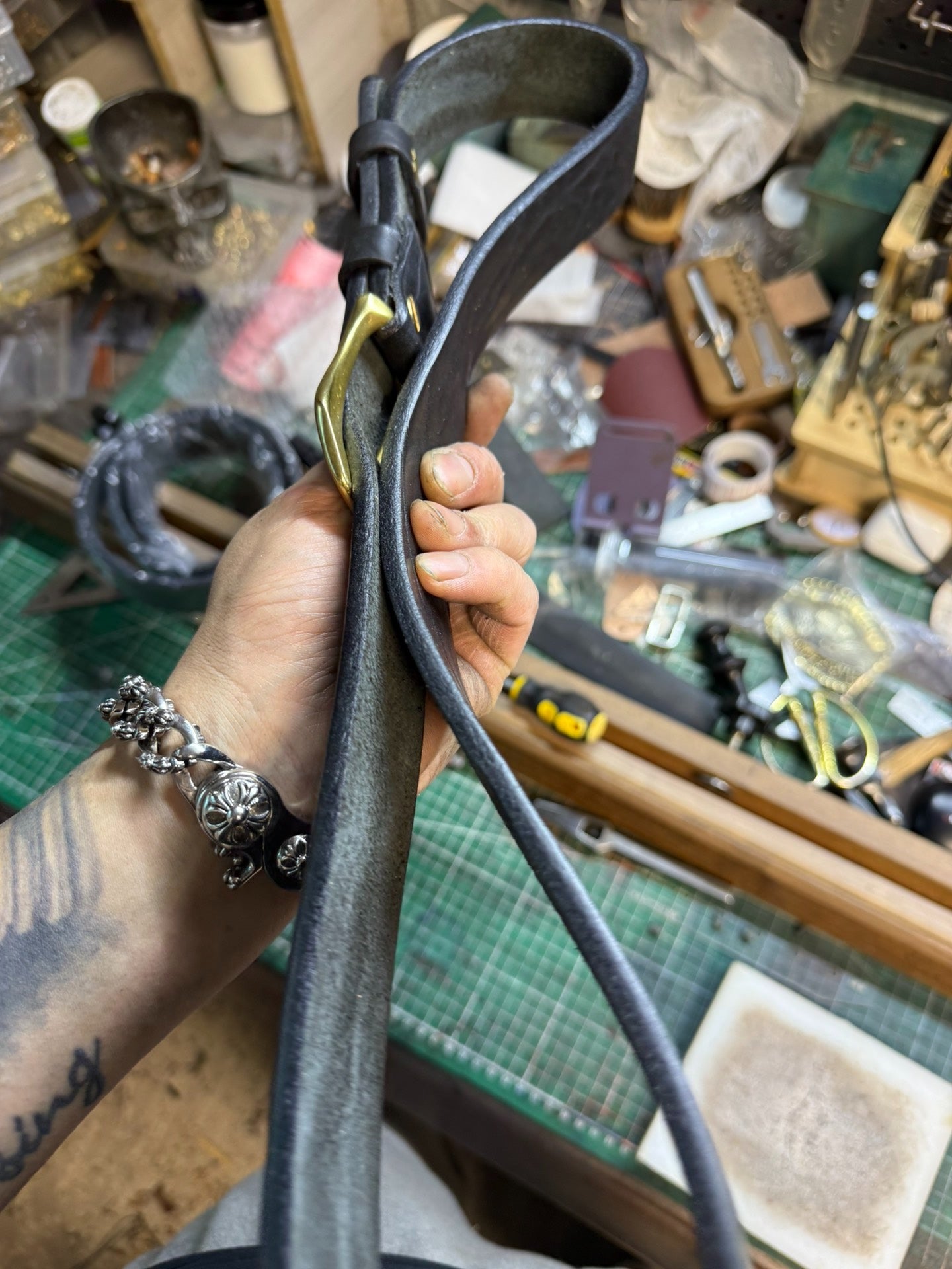6 mm thick black bison leather handmade belt