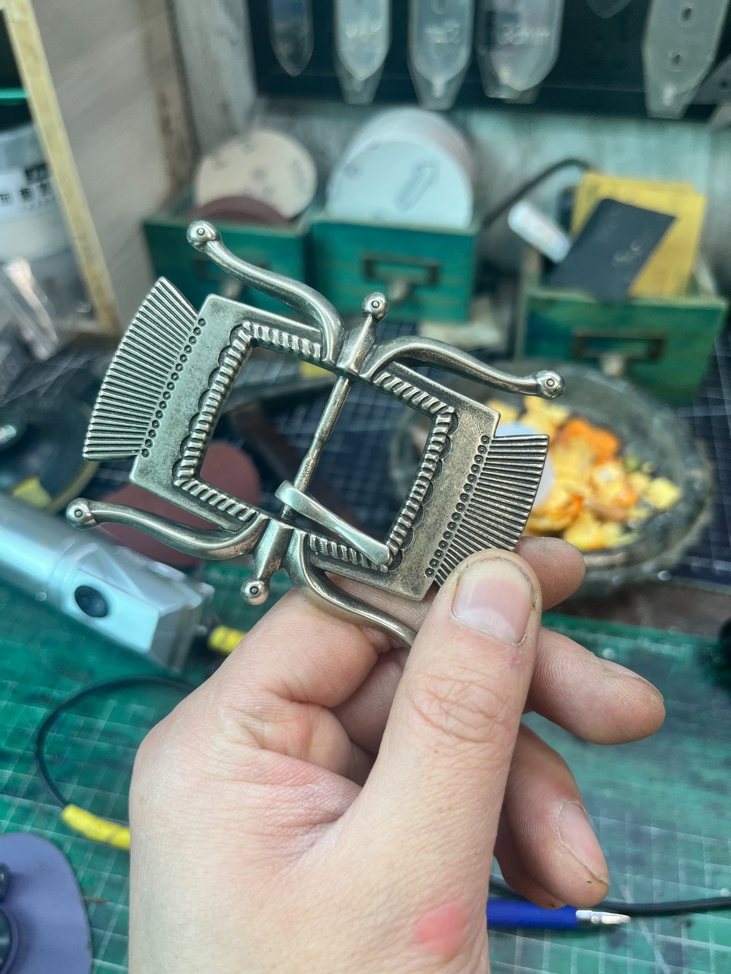 RRL Vintage Silver-Plated White-Bronze Buckle — Aged Finish