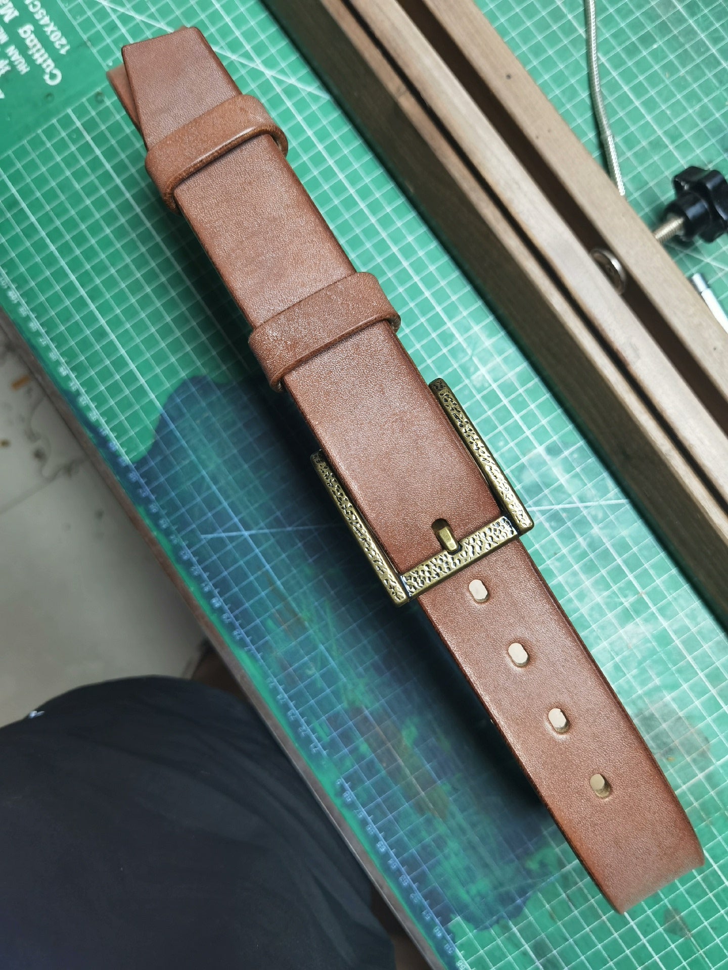 5.5mm thick brown – caramel color JF – jf imported British bridle l…